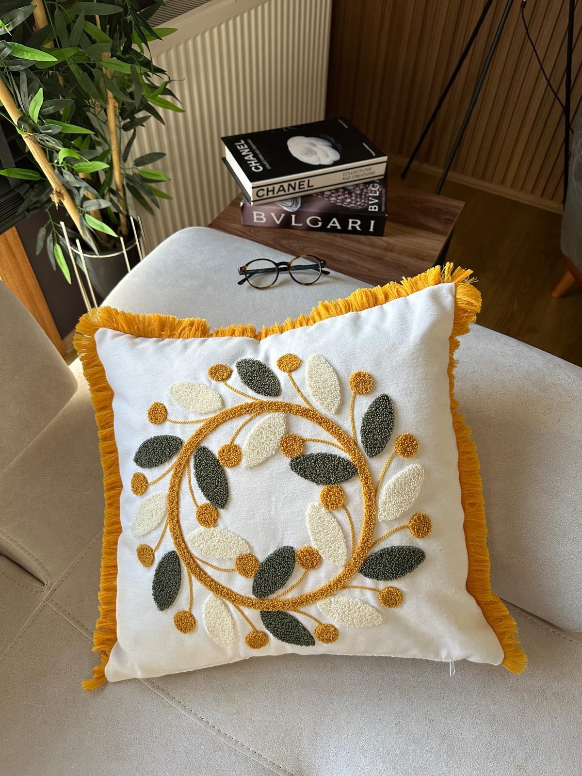 2li Desenli Saçaklı Punch Kırlent Kılıfı 43x43cm - v2
