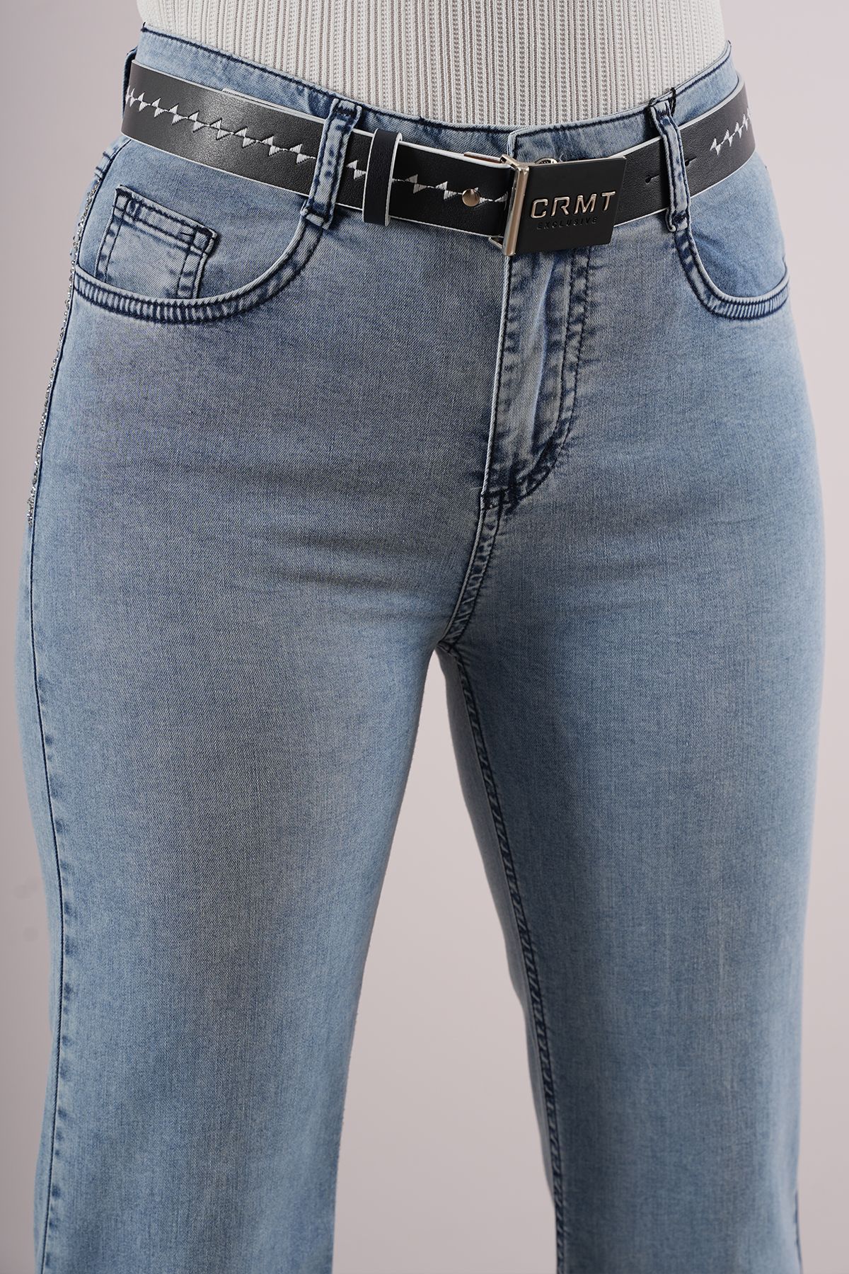 Kadın Paça Püskül Yan Taşlı İspanyol Jean Pantolon 10464