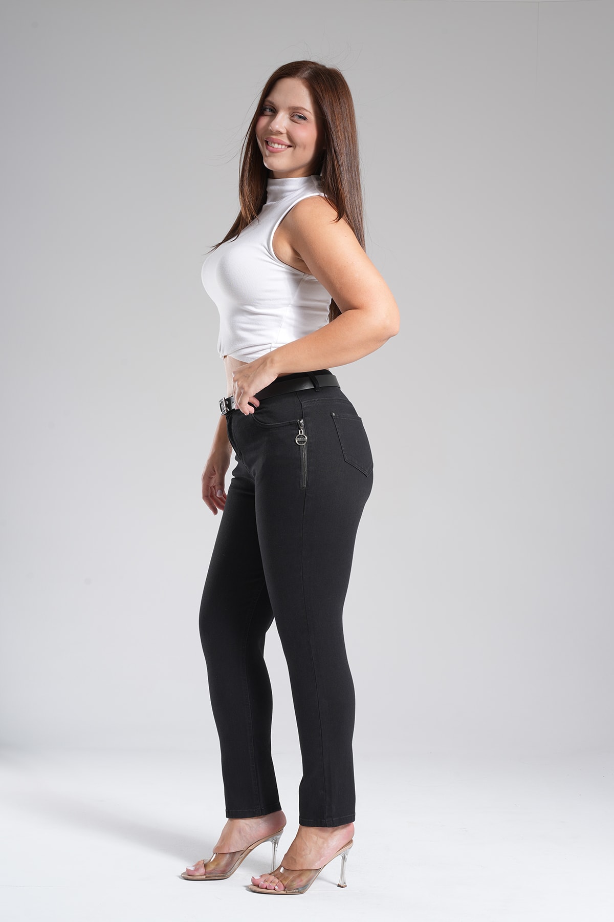 Kadın Yan Süs Cep Fermuarlı Jean Dar Paça Pantolon 10605 - Siyah