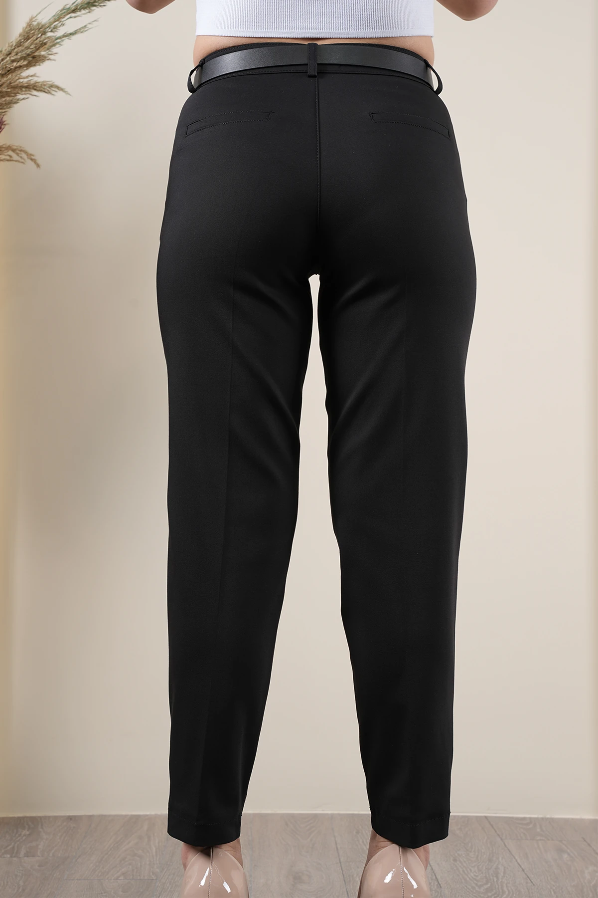 Kadın Likralı Paça Çıt Çıt Detaylı Mom Pantolon 10442