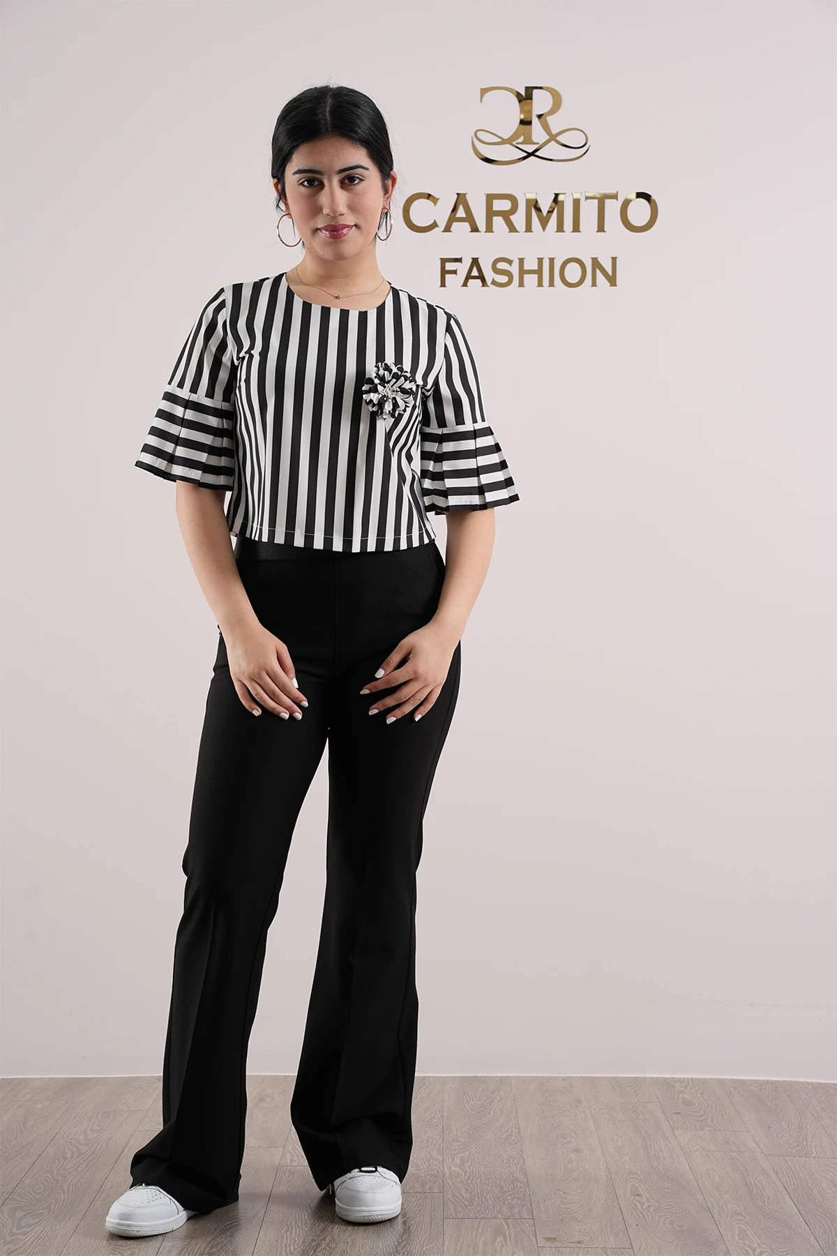 Kadın Midi Boy  Kol Fırfır Detaylı Gömlek 1004 - Siyah