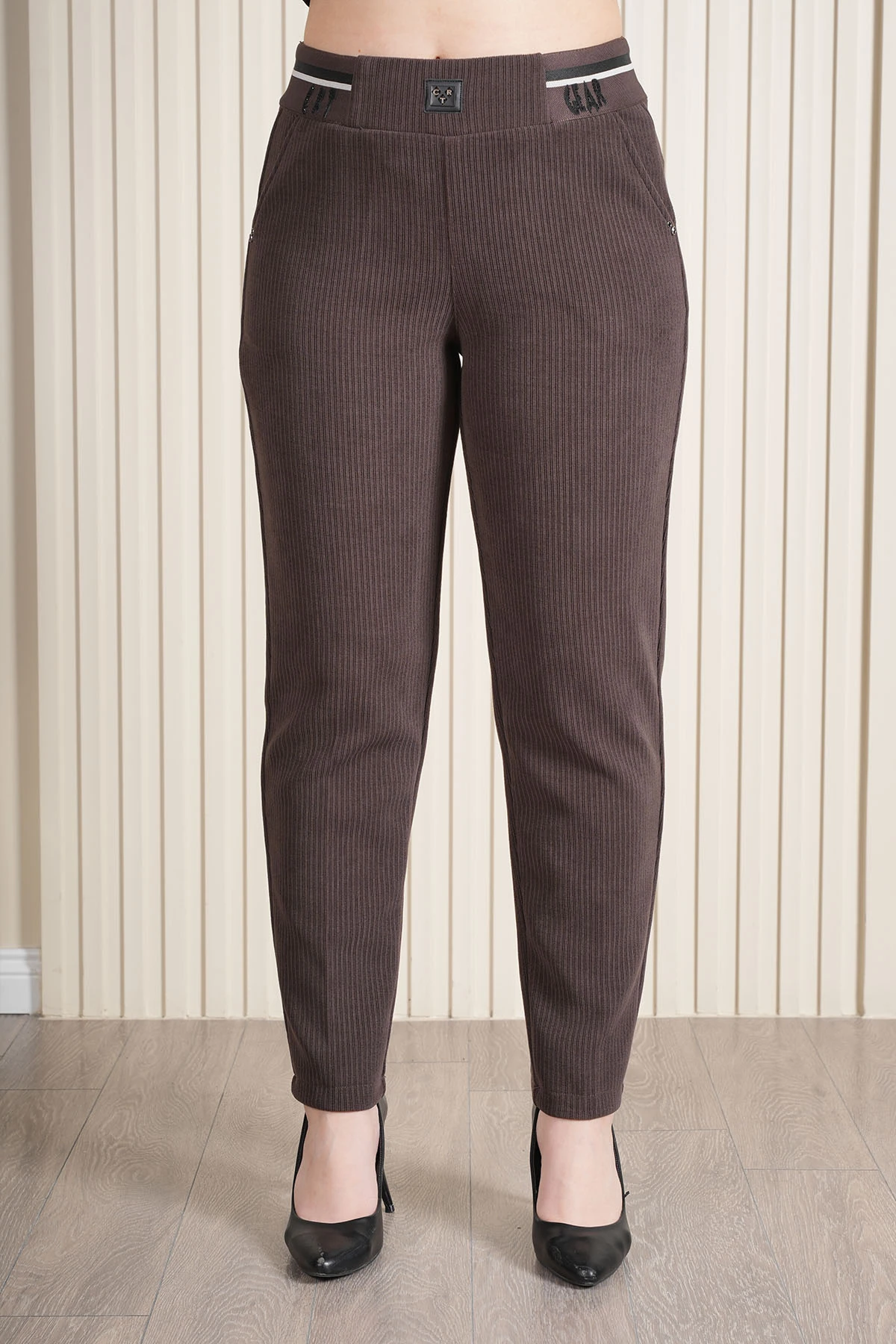 Kadın Bel Lastikli Kadife Mom Pantolon 10673 - Vizon