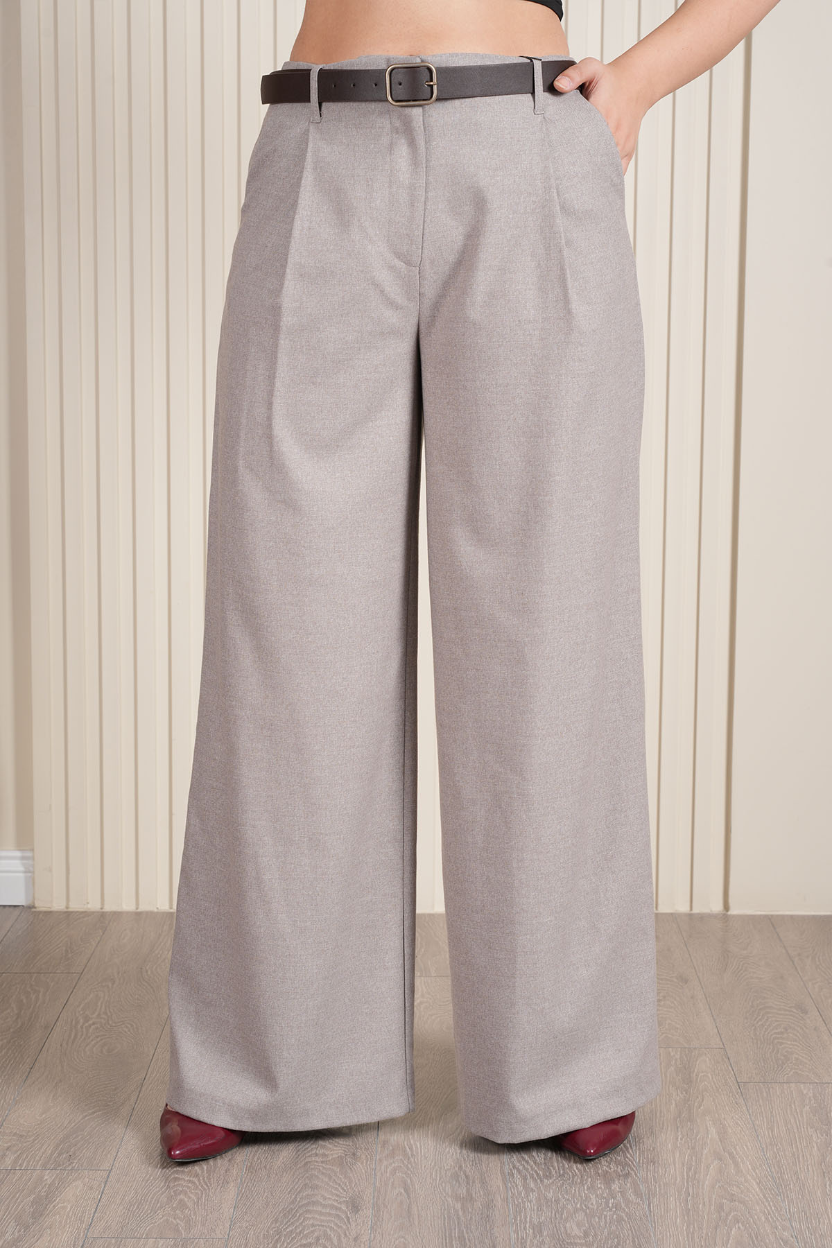 Kadın Pileli Kaşe Klasik Palazzo Pantolon 1818 - Bej