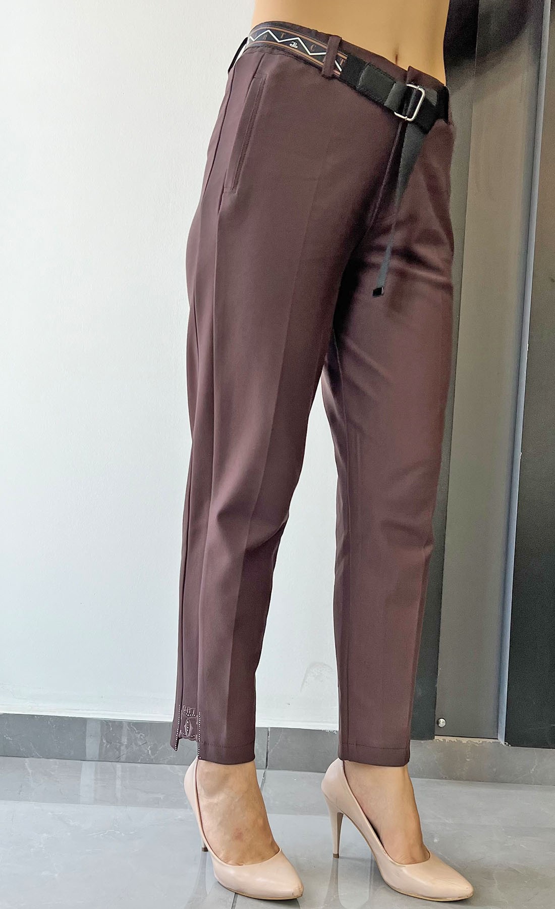 Likralı  İthal Örme  Paça Nakışlı  Mom Kadın Pantolon 10270