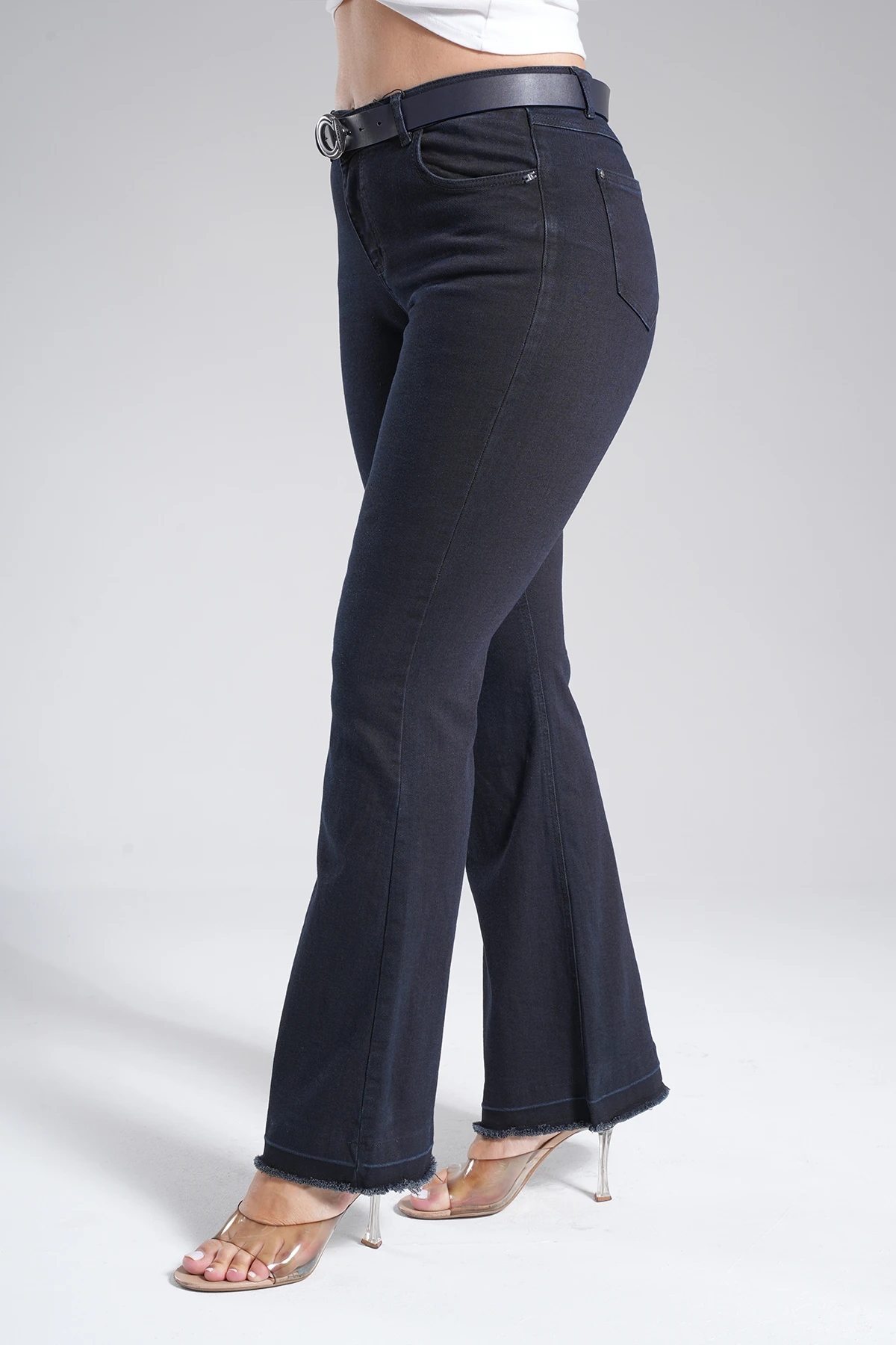 Kadın Paça Püskül Detaylı  İspanyol Jean  Pantolon 10569