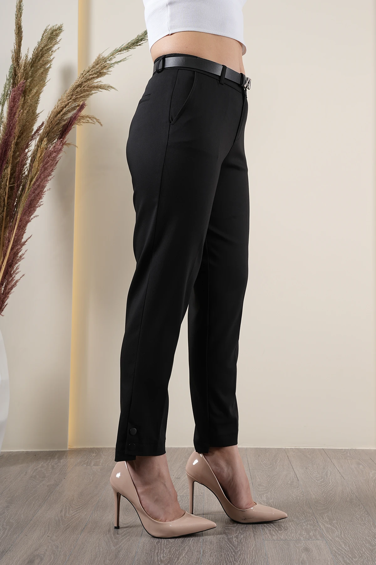 Kadın Likralı Paça Çıt Çıt Detaylı Mom Pantolon 10442 - Siyah