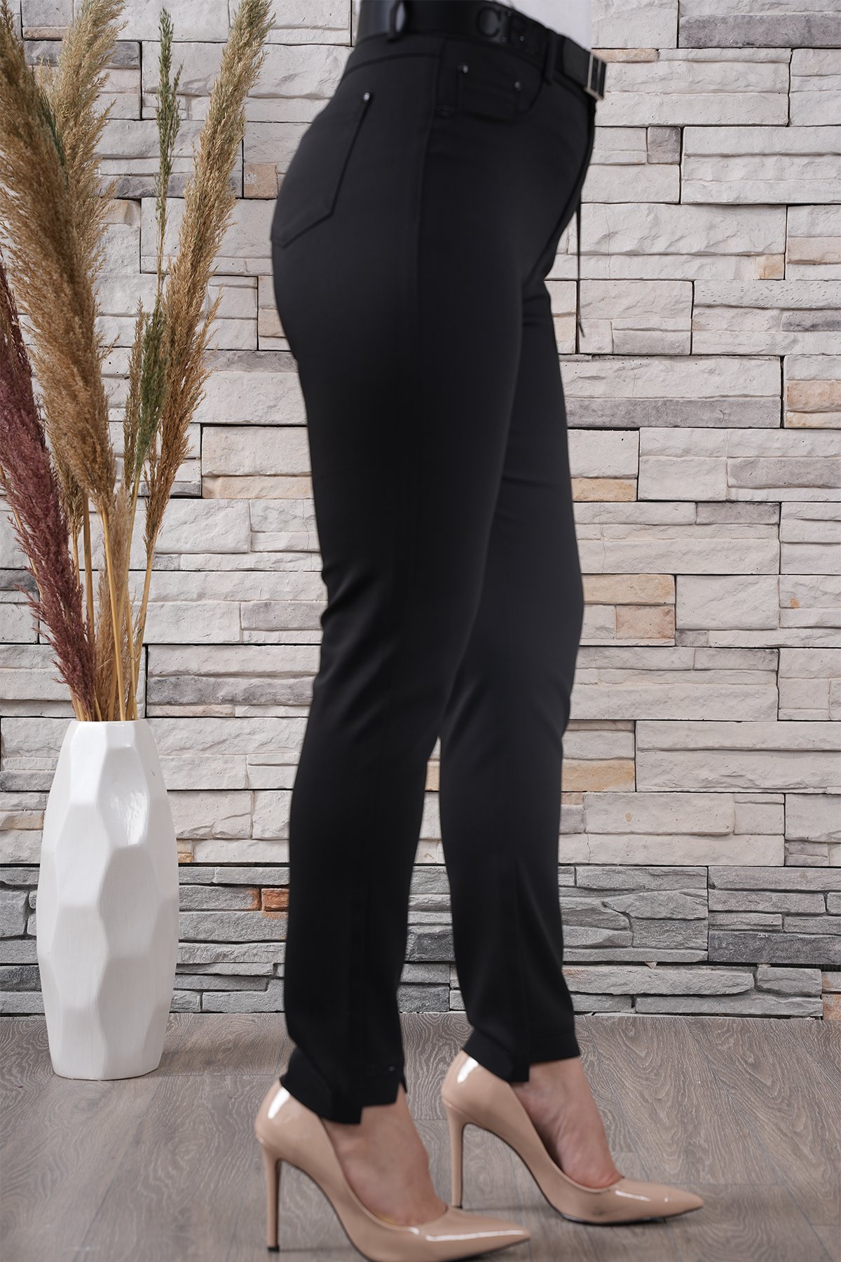 Kadın Likralı Paça Yırtmaç Detaylı Mom Pantolon 10450
