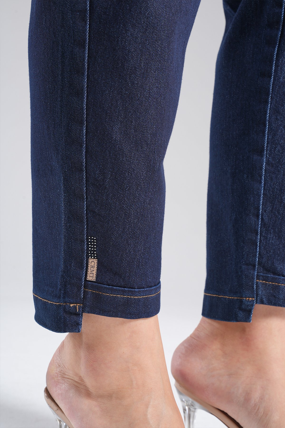 Kadın Bel Lastik Paça Duble Detaylı Mom Jean Pantolon 10613