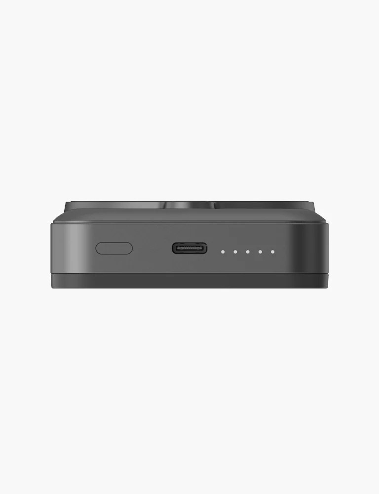 Energea MagWallet Card 10K 10.000 mAh 20W Type-C ve 15W Kablosuz Şarj Çıkışlı Ekstra Stand Özellikli Magsafe Kartlıklı PD Hızlı Şarj Magsafe Powerbank 
