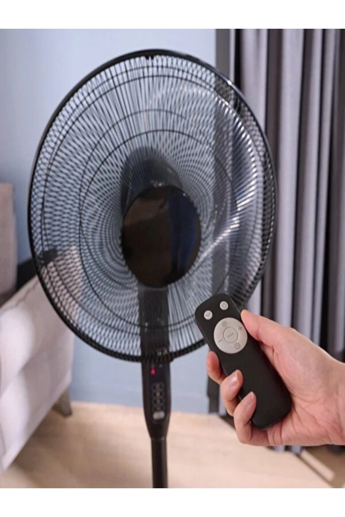 Uzaktan Kumandalı Ayaklı Vantilatör