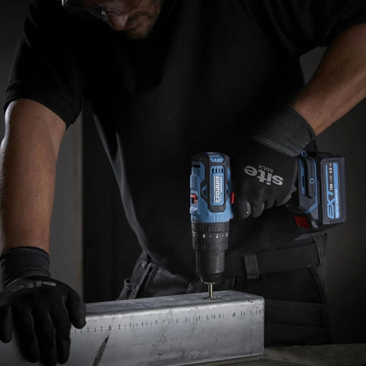 Darbeli Vidalama Kömürsüz  18V 4A