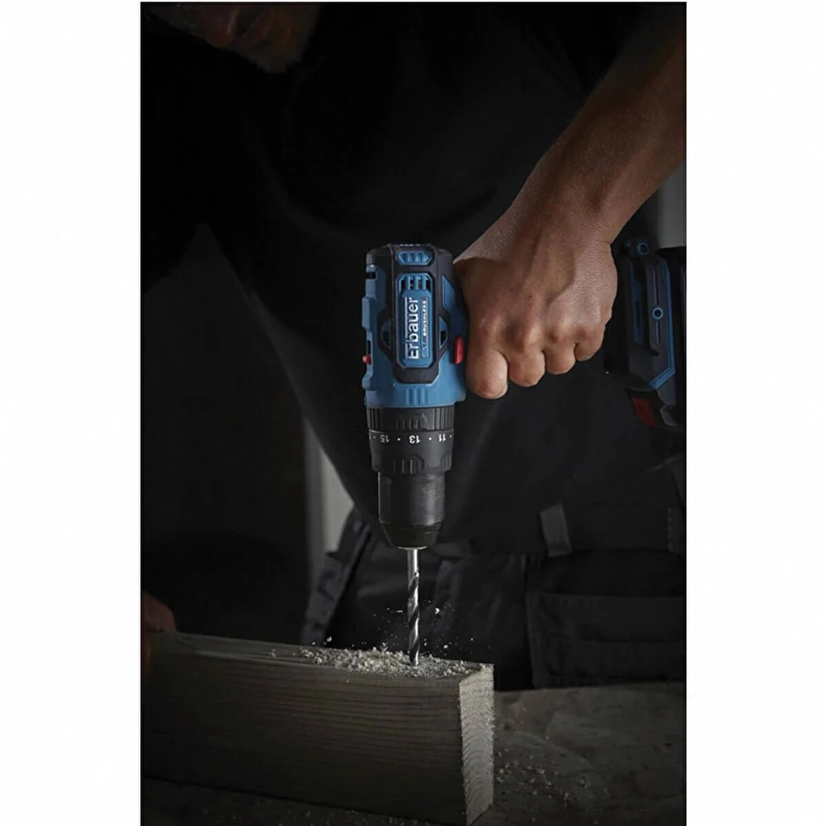 Çift Akülü Darbeli Vidalama 18V 4A