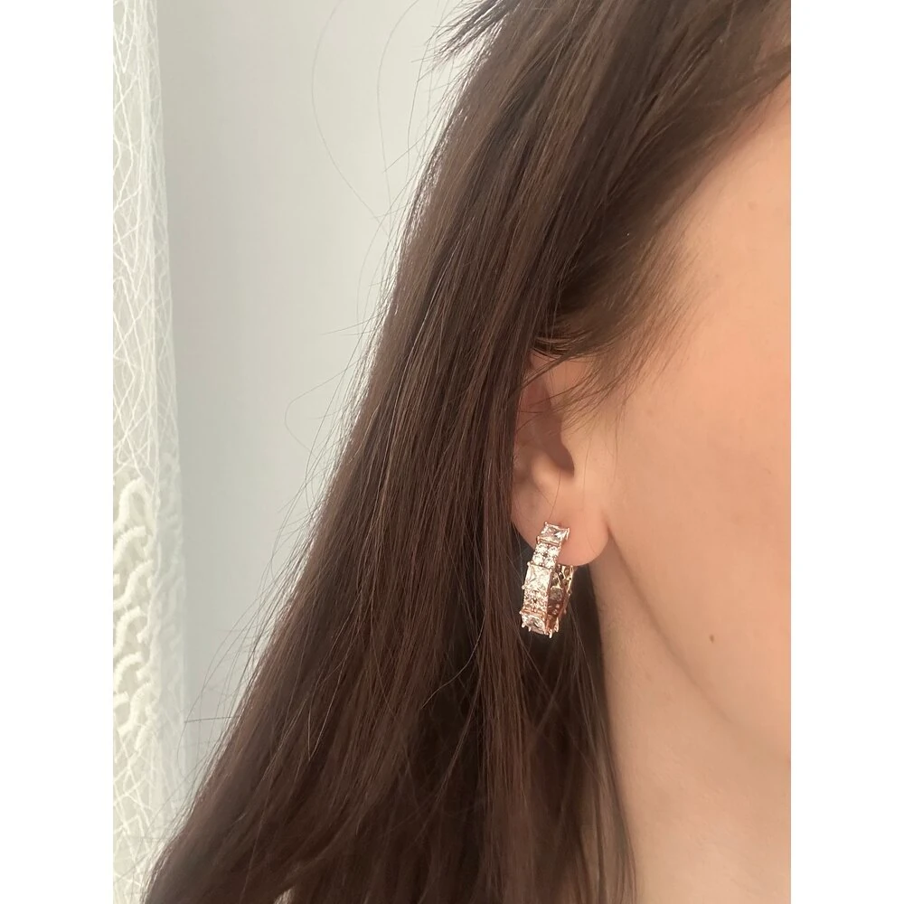 İri Taşlı Parlak Halka Küpe (Gold)