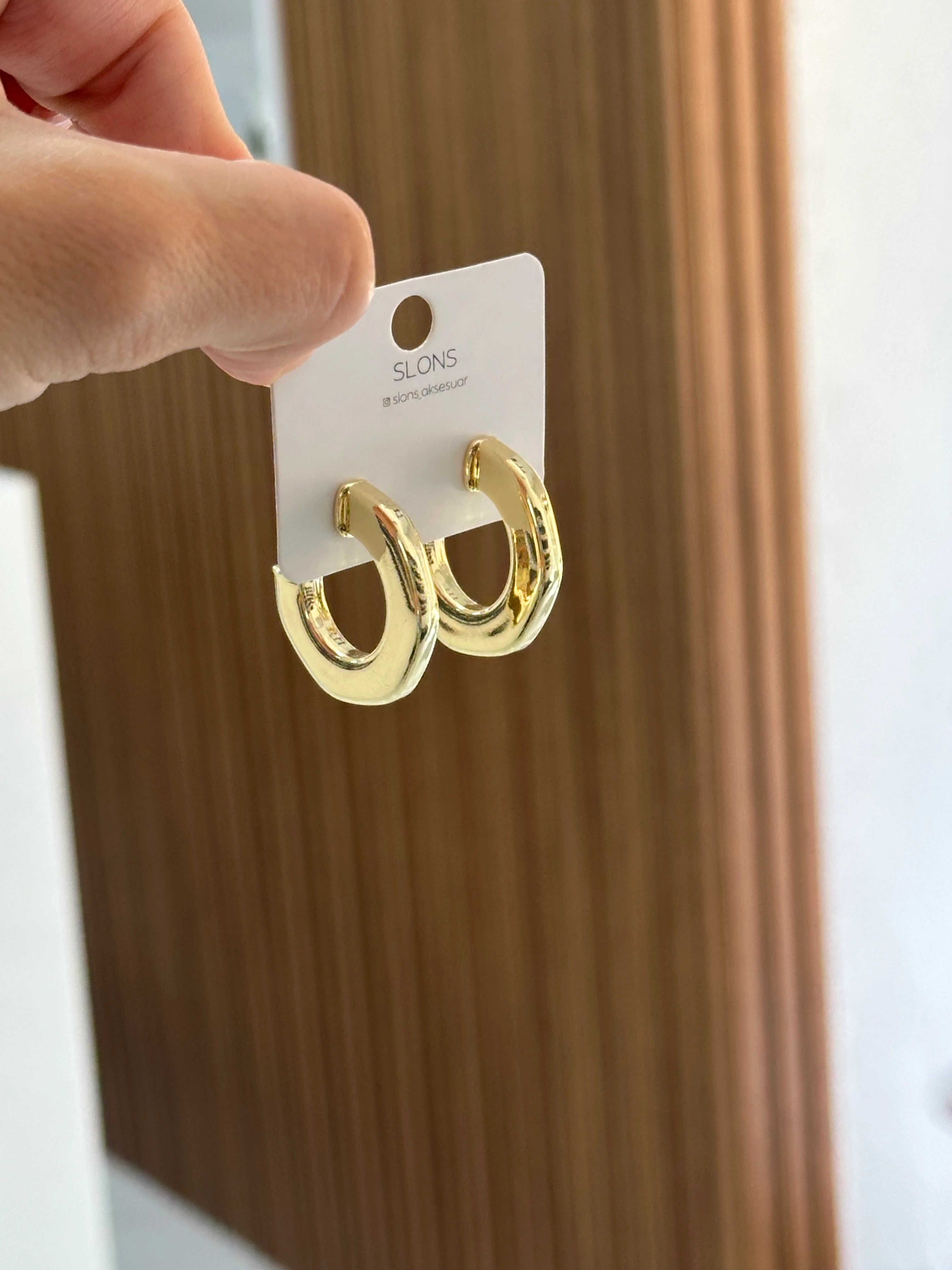 Geçişli Halka Küpe