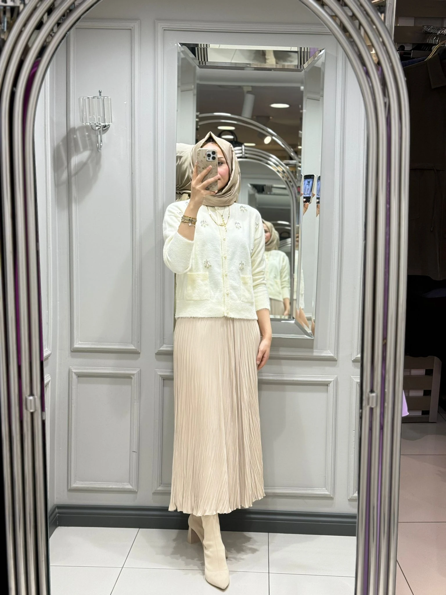 MY 312 İNCİ TAŞLI HIRKA - EKRU