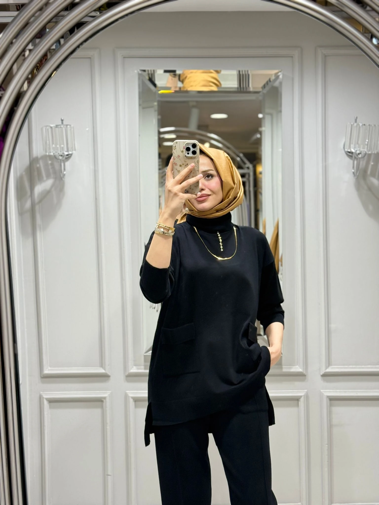 CLOCHE CEPLİ TRİKO TUNİK