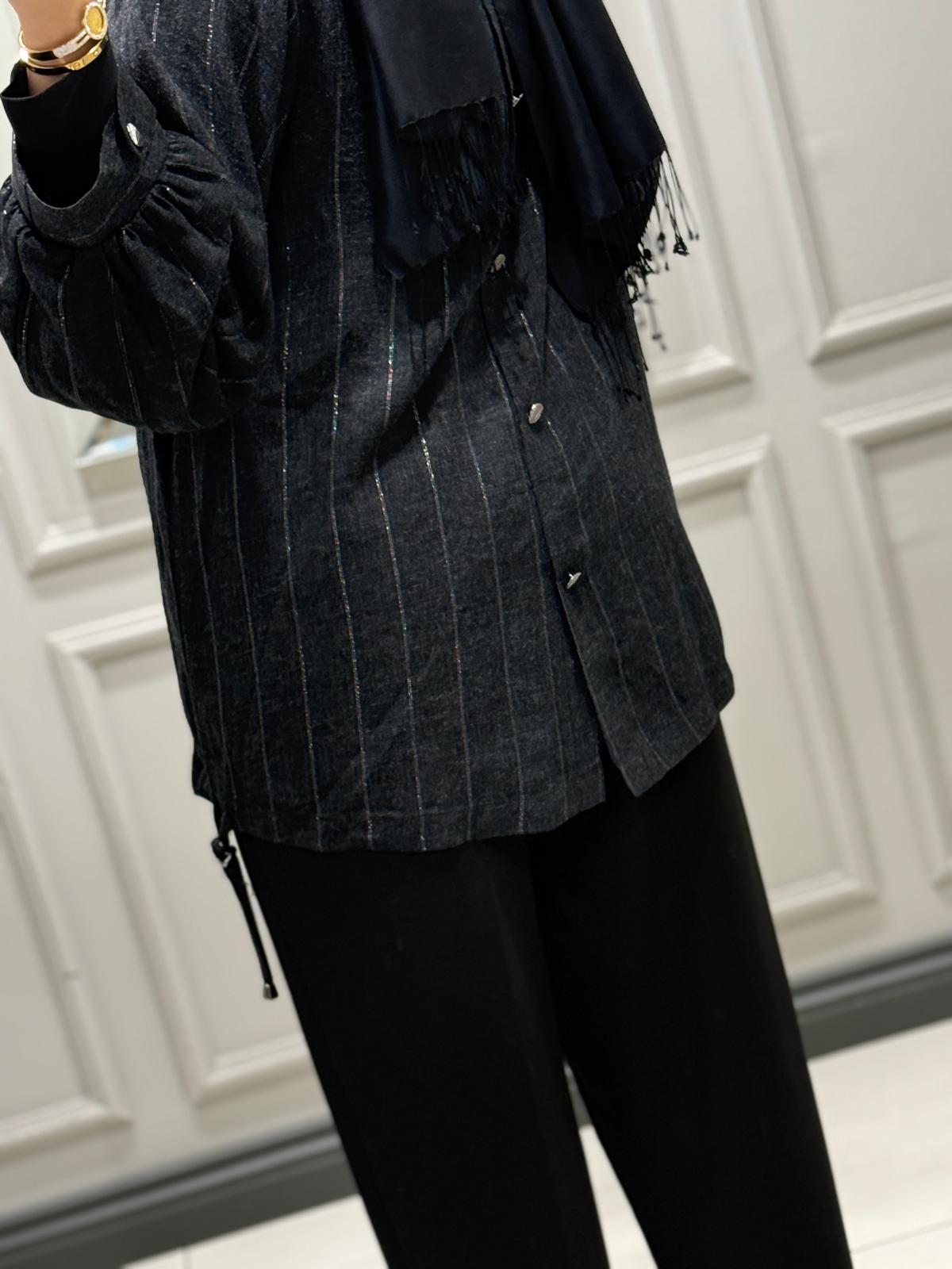 DULE ÇİZGİLİ KISA KAP