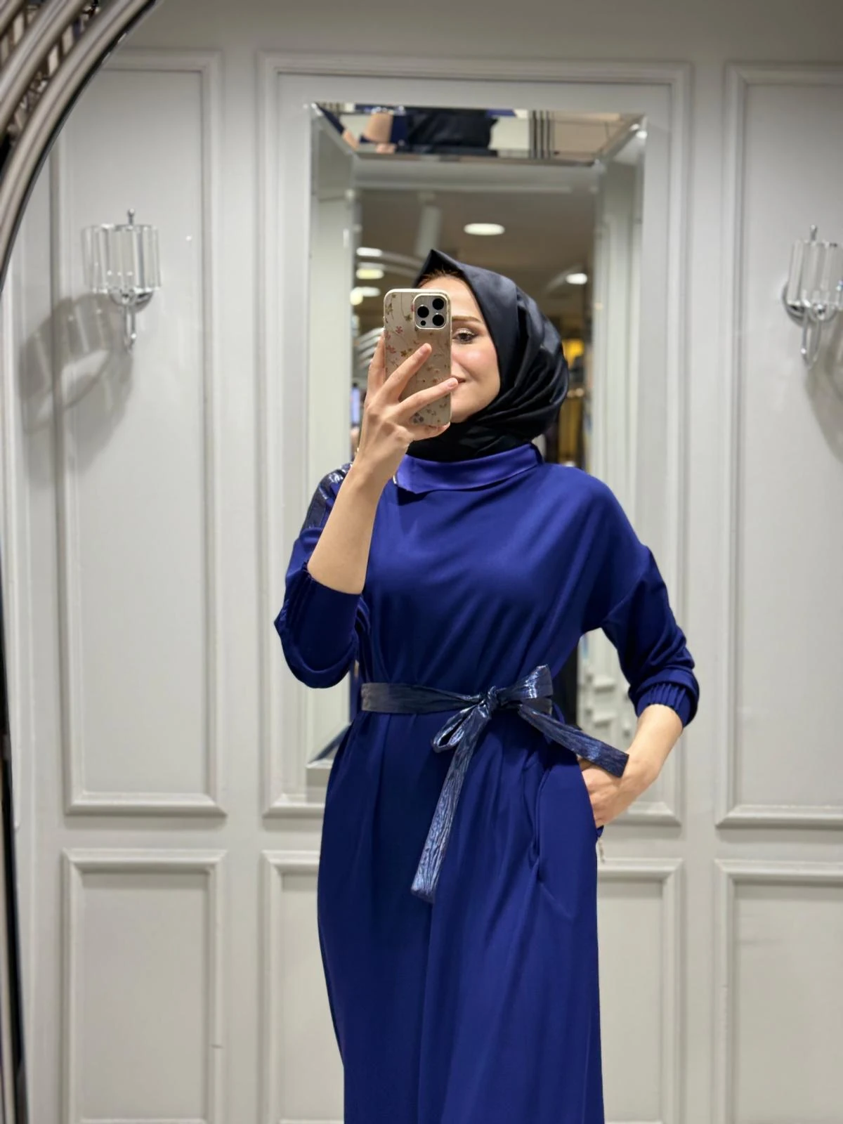 MİİSWHENCE ELBİSE