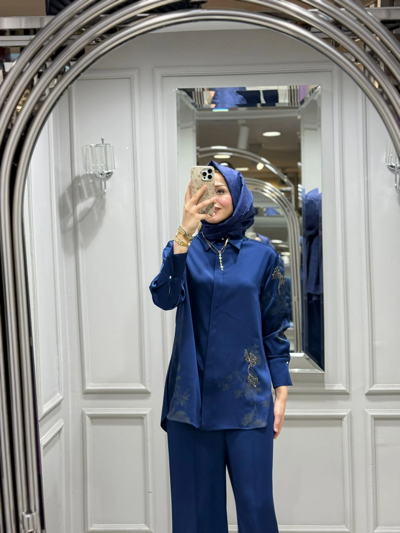 MY 312  BASKILI TAŞLI TAKIM