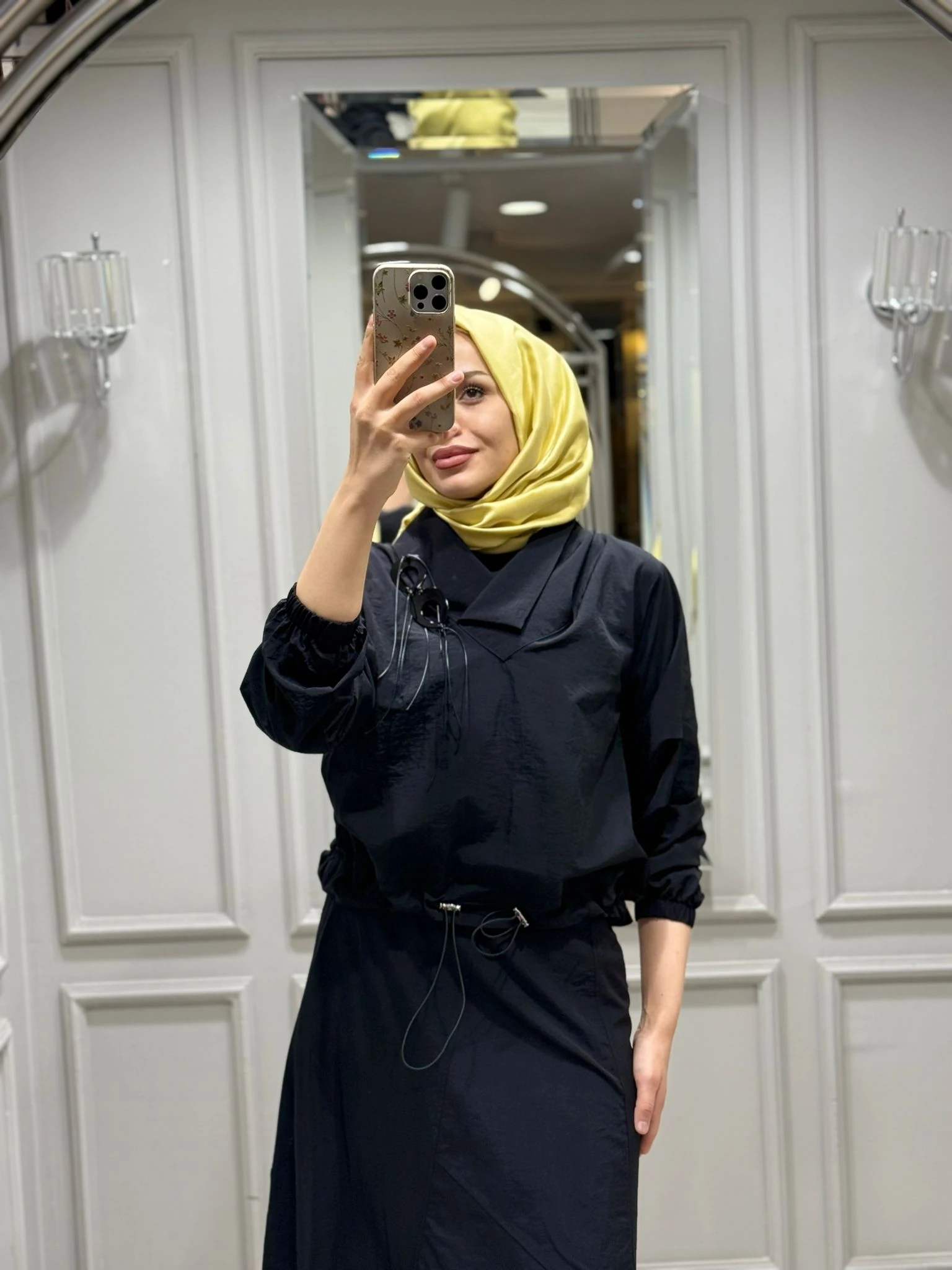 MY312 YAKASI AKSESUARLI TAKIM