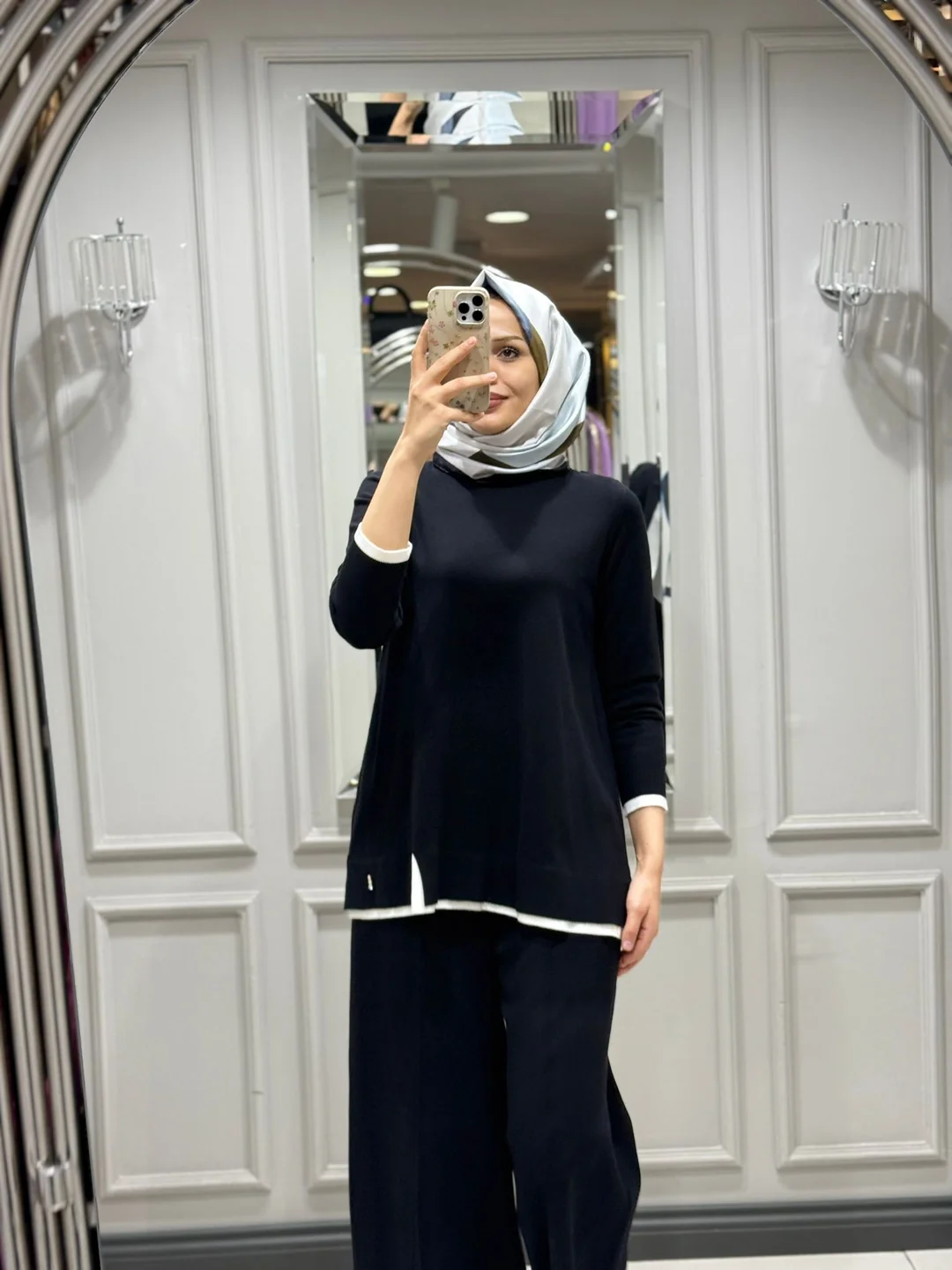 DALİDA YAKASI YIRTMAÇLI TRİKO TUNİK TAKIM