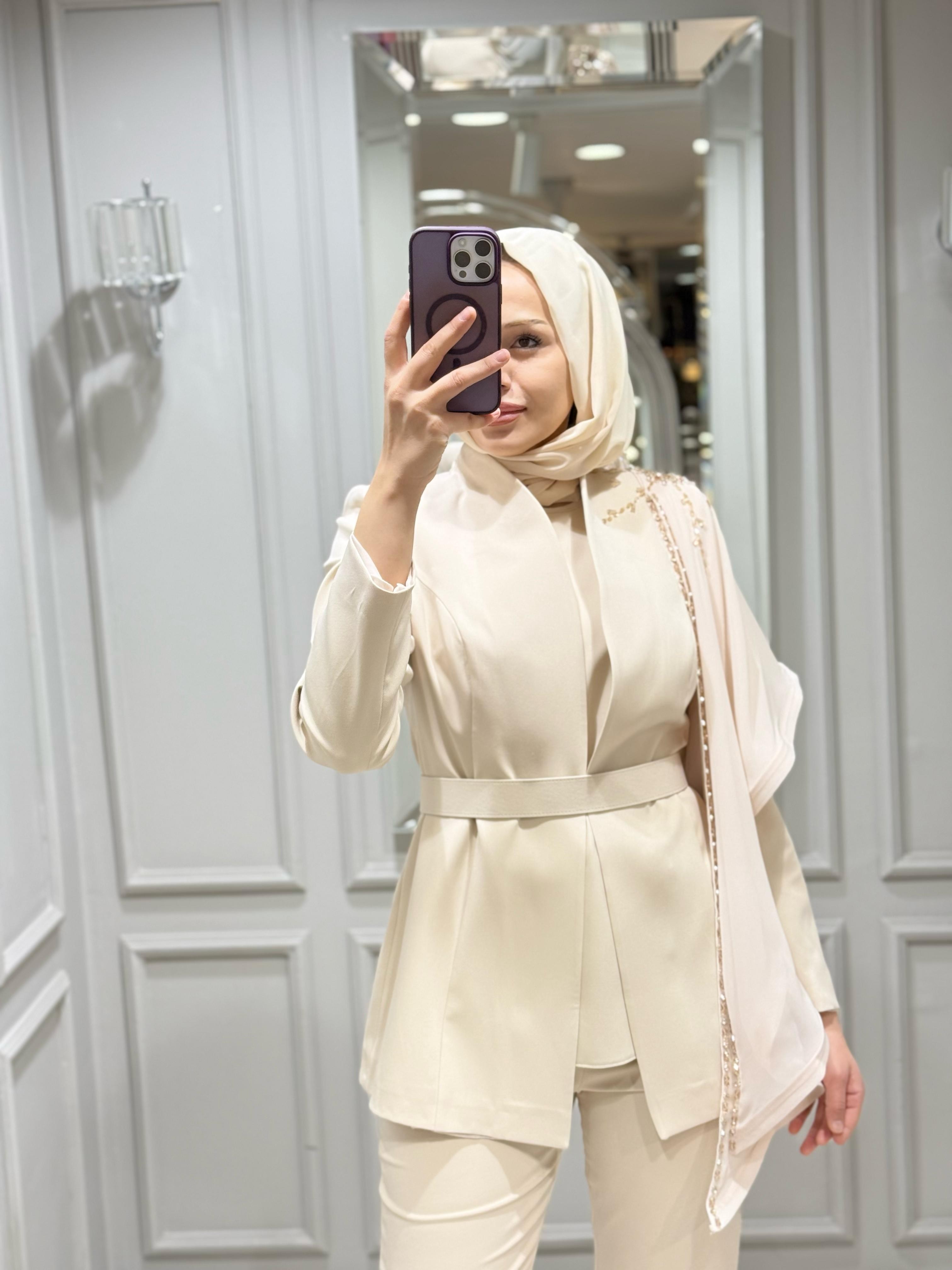 WHITE CORNER CEKET PANT ABİYE TAKIM