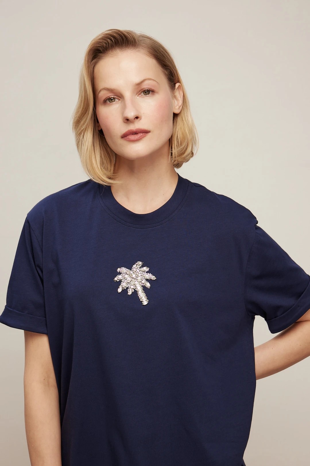 VENÖVE LOLA TSHIRT - LACİ