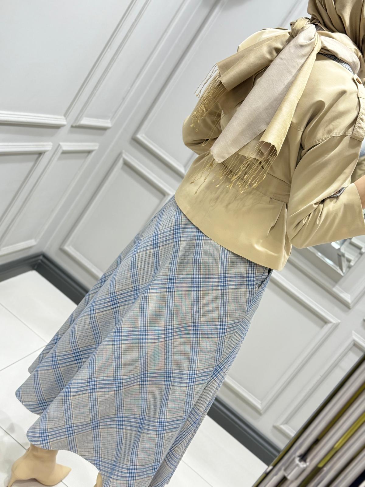 SEÇİL CEKET ETEK TAKIM