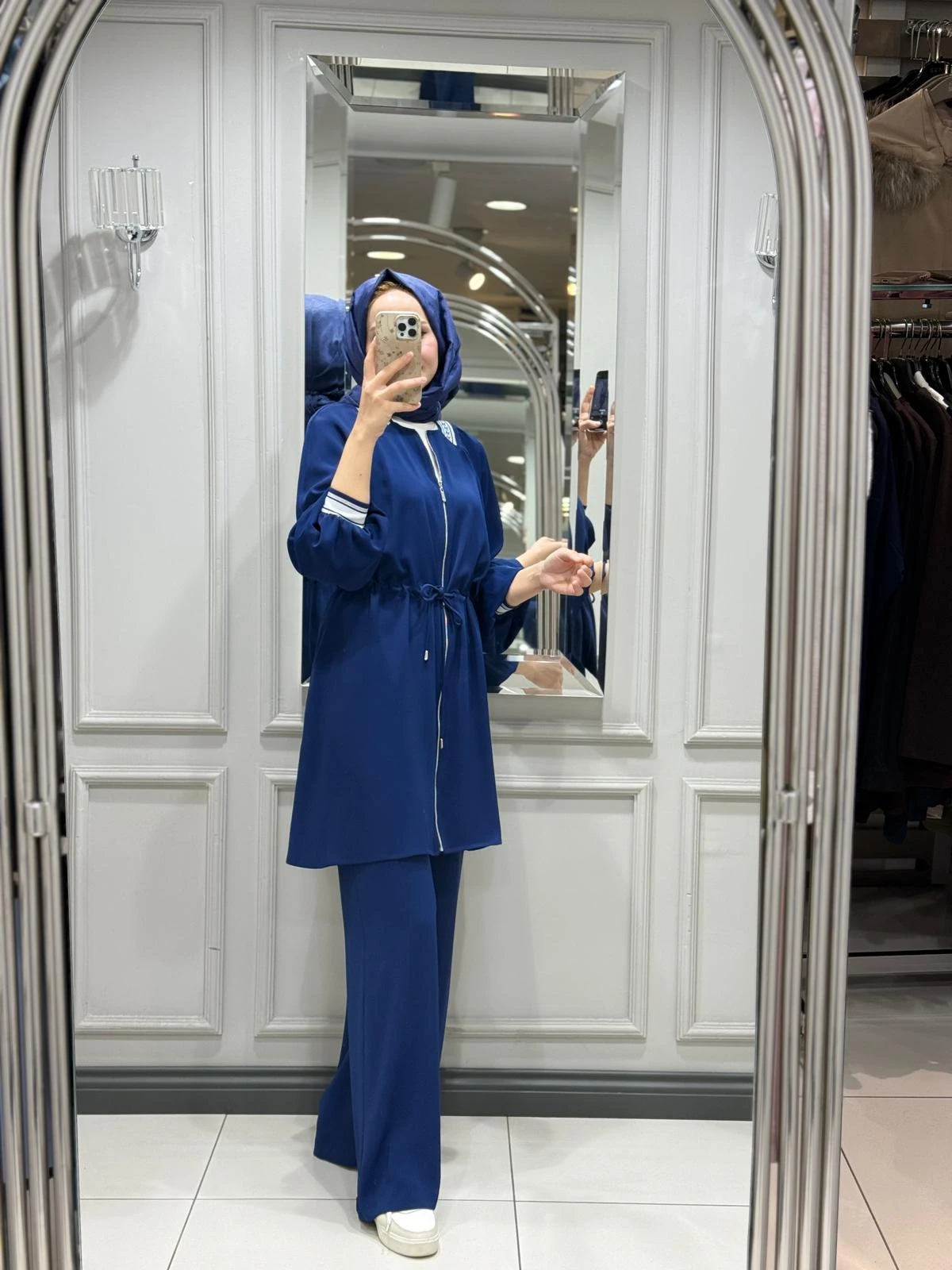 SENNA VİLMA TAKIM - LACİ