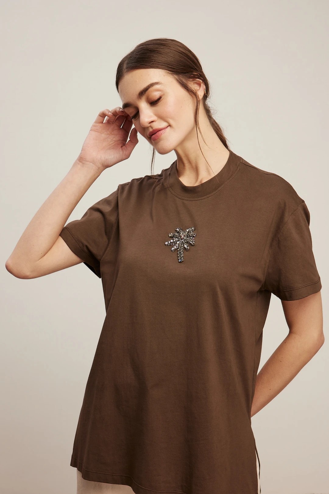 VENÖVE LOLA TSHIRT - KAHVE