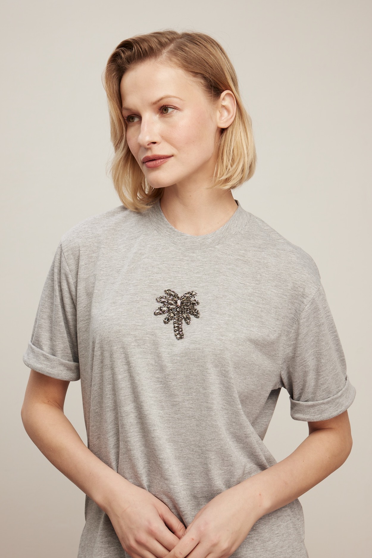 VENÖVE LOLA TSHIRT - GRI