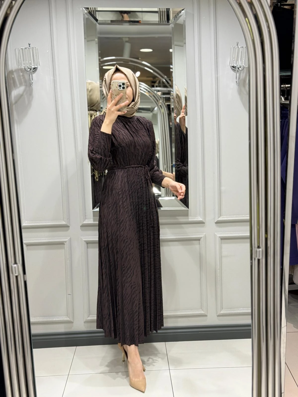 MY312 JAKARLI PLİSE ELBİSE - KAHVE