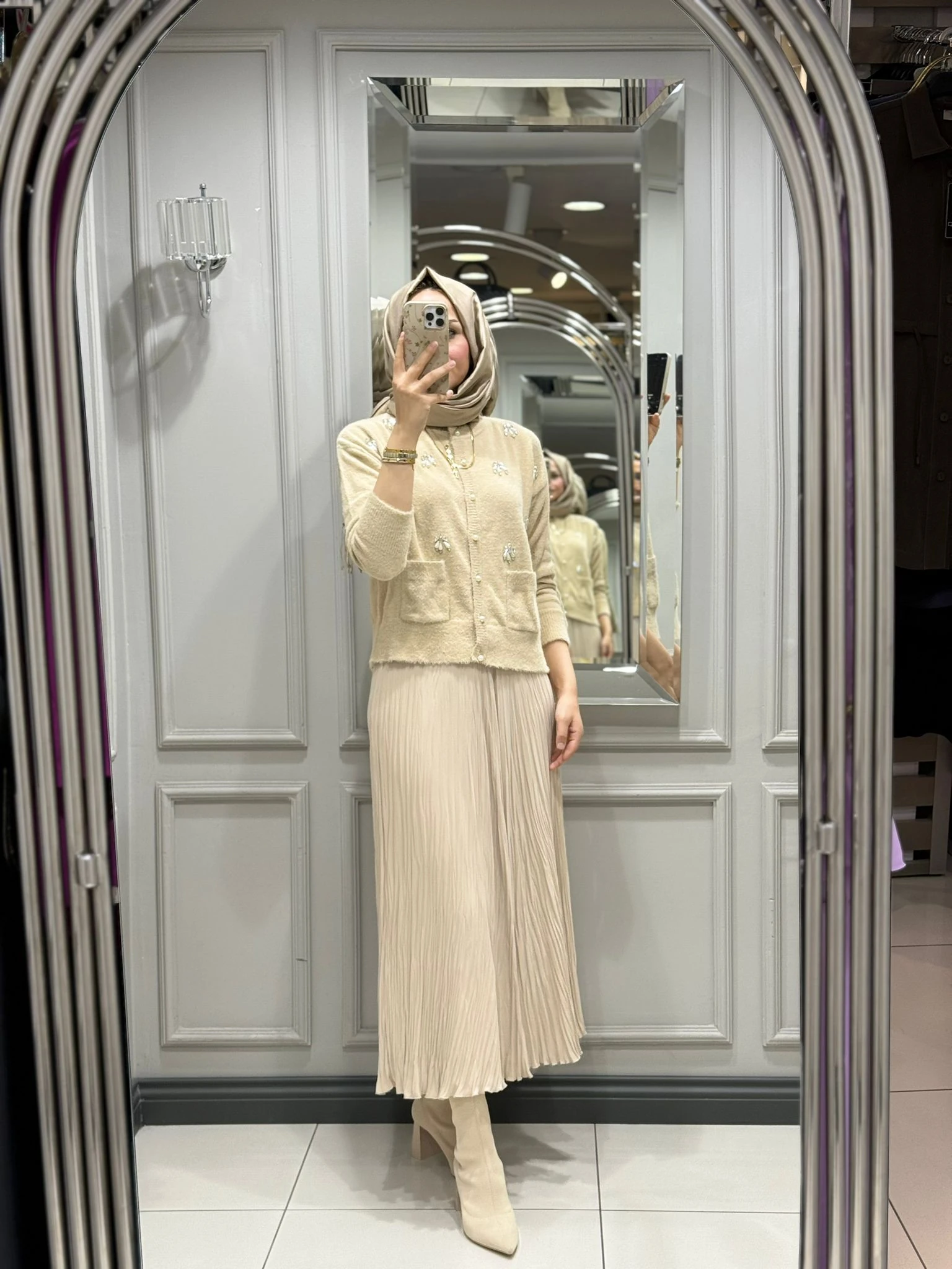 MY 312 İNCİ TAŞLI HIRKA - BEJ