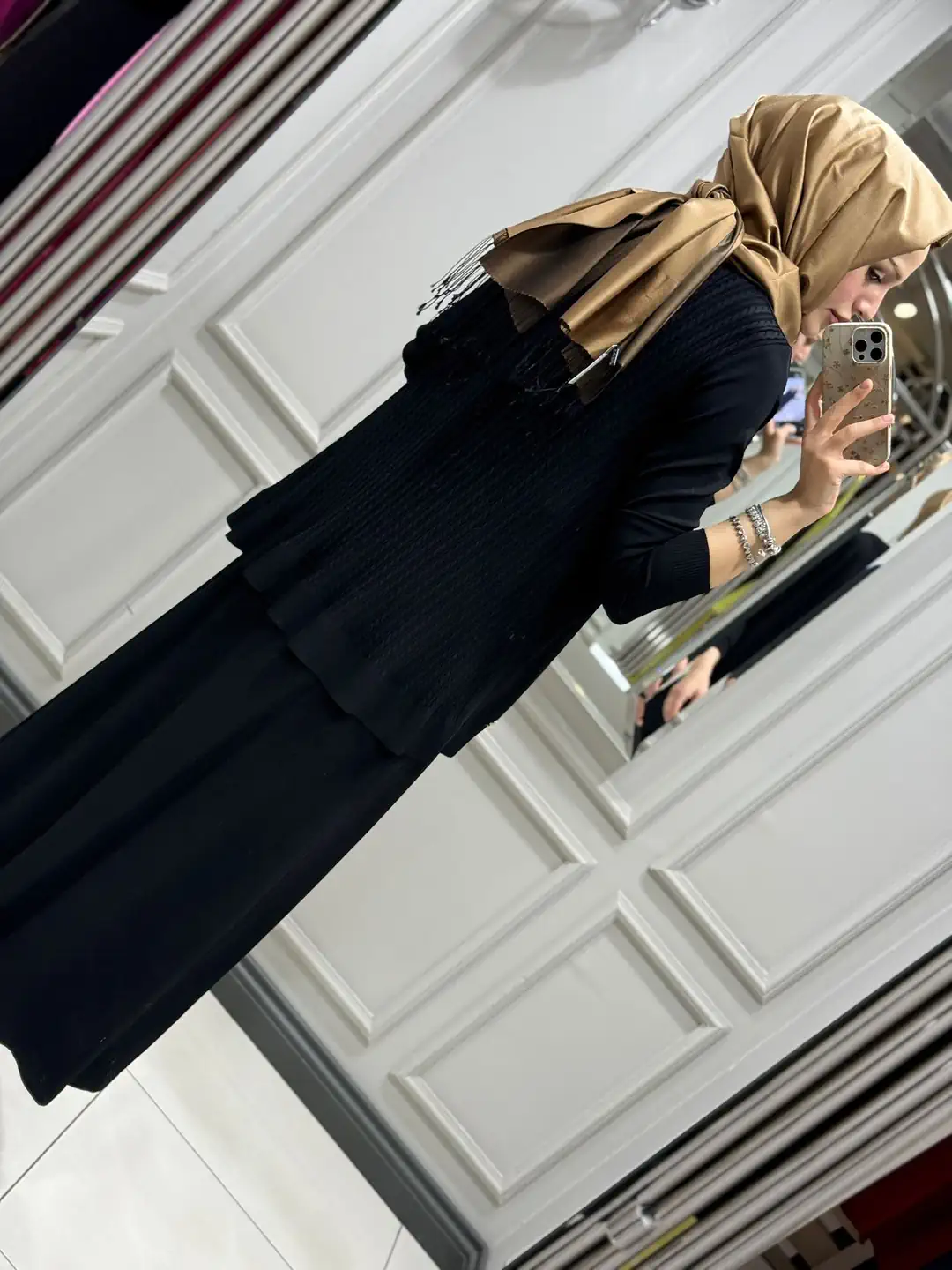 DALİDA HIRKALI TAKIM