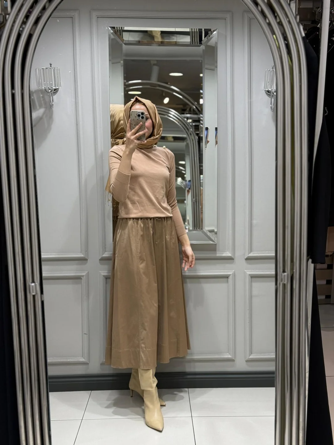 VENÖVE UMA ETEK - BEJ