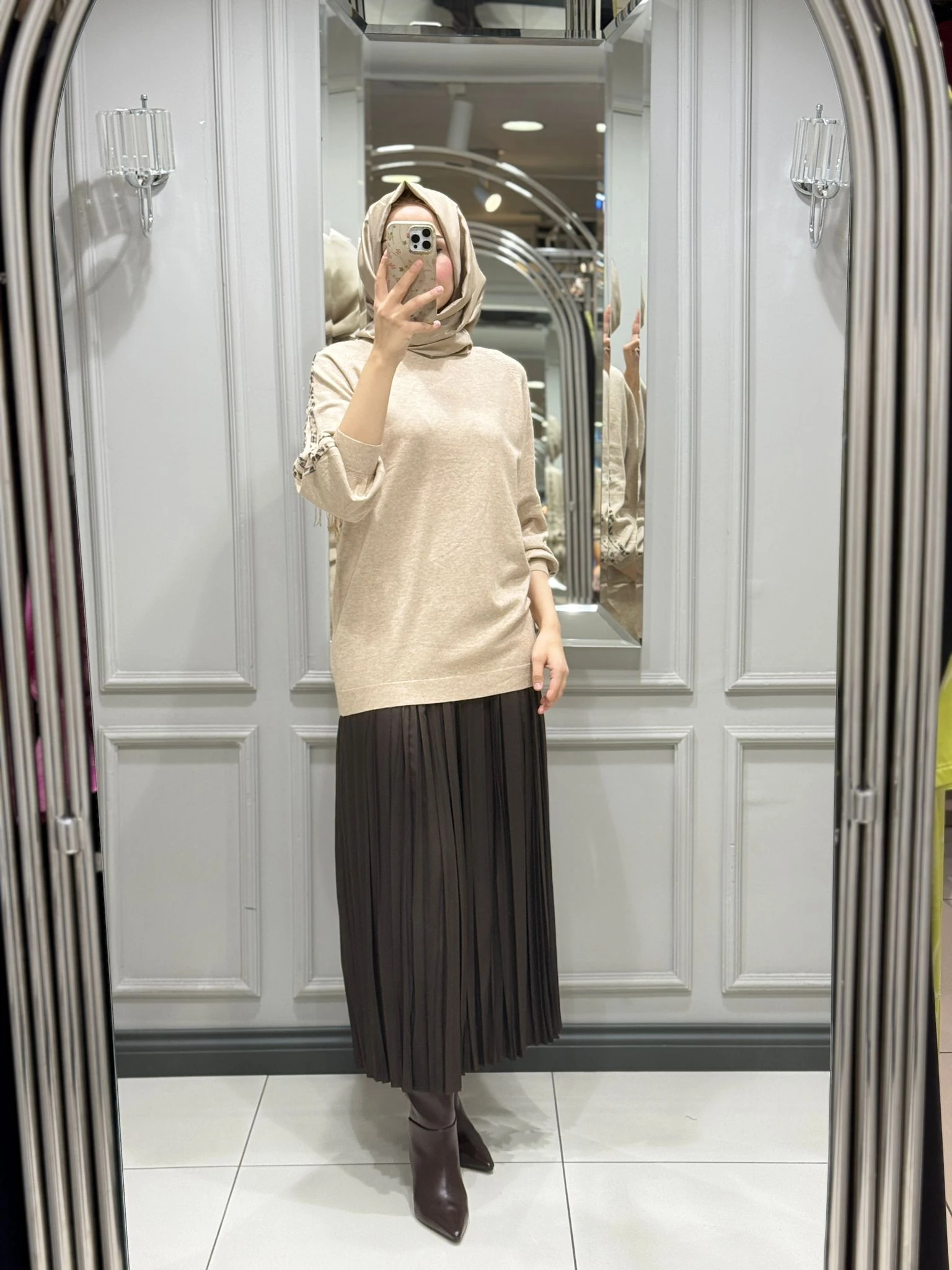 YEŞİM ÖZCAN ETEK - KAHVE