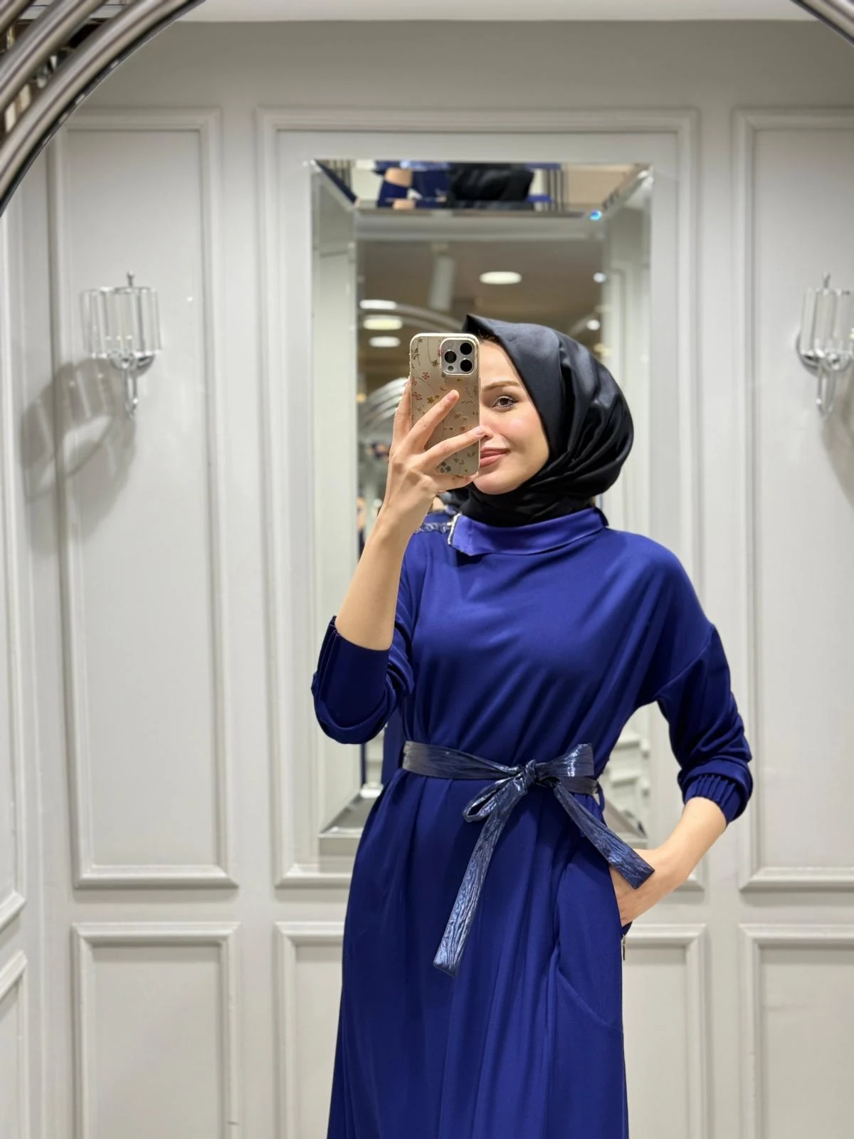 MİİSWHENCE ELBİSE