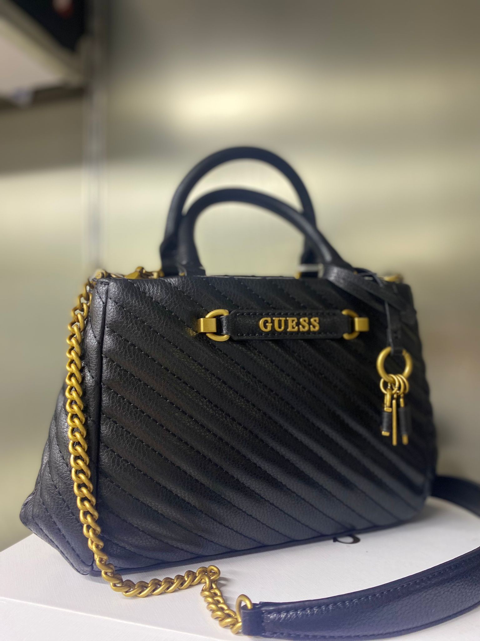 GUESS SELA SMALL ÇANTA