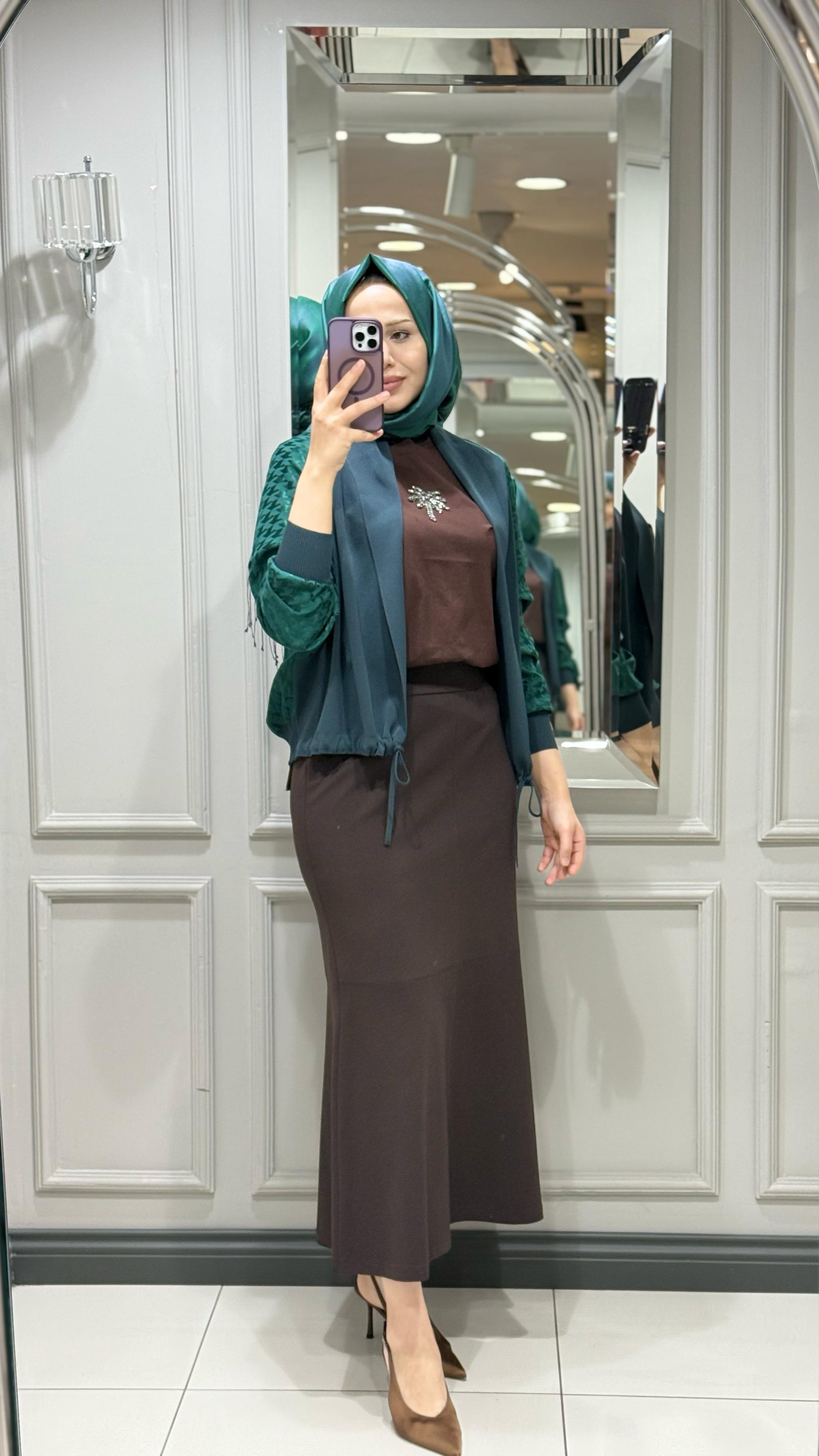 GHISA DESENLİ HIRKA - ZUMRUT