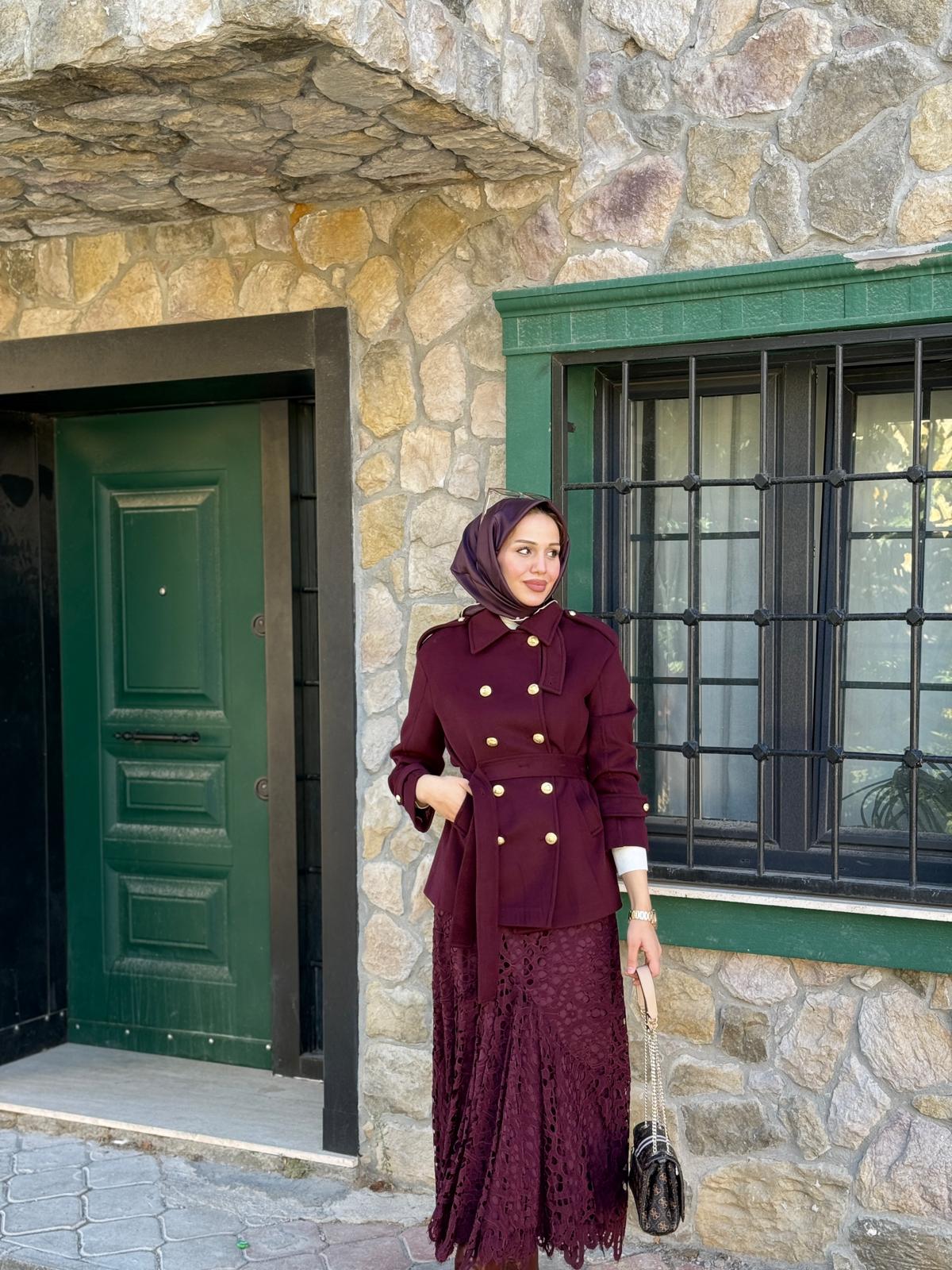 YEŞİM ÖZCAN KRUVAZE KABAN