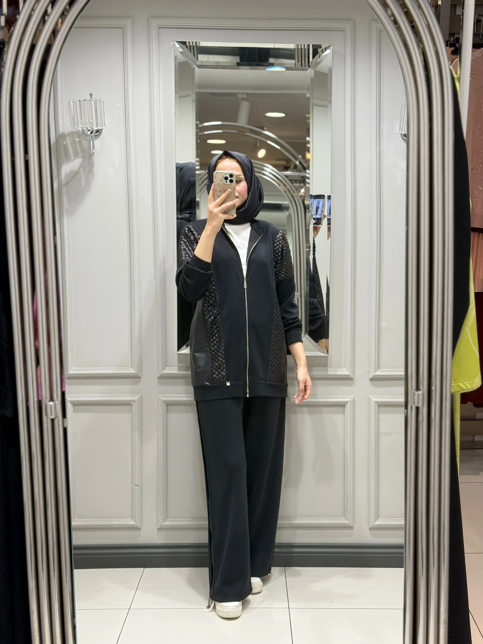 GHİSA TAKIM - SİYAH