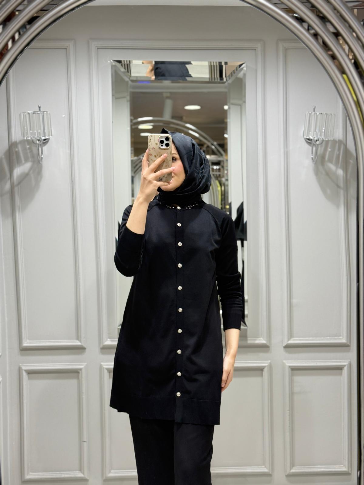NUSS HIRKA