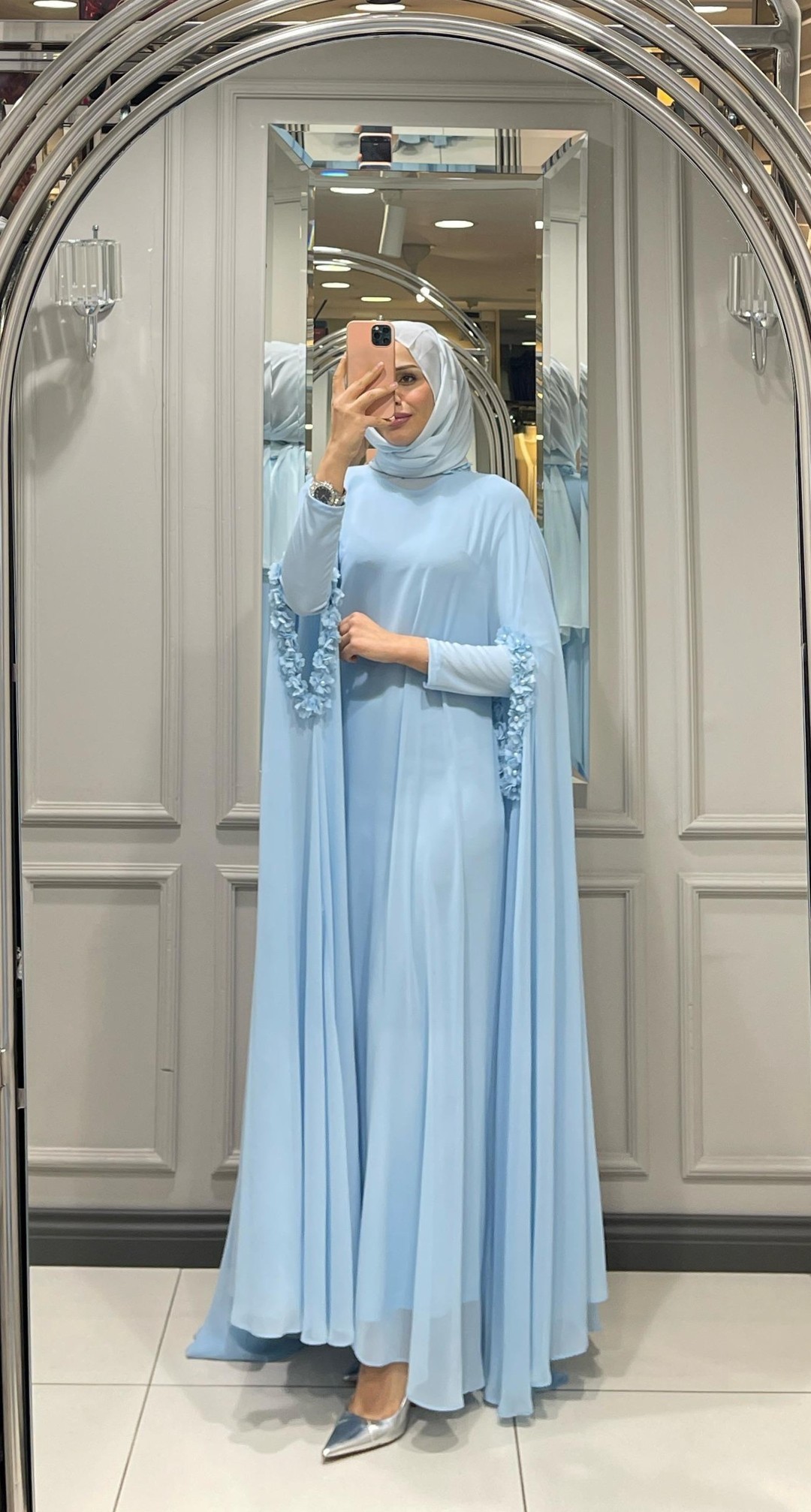 WHITE CORNER ABAYA - MAVI
