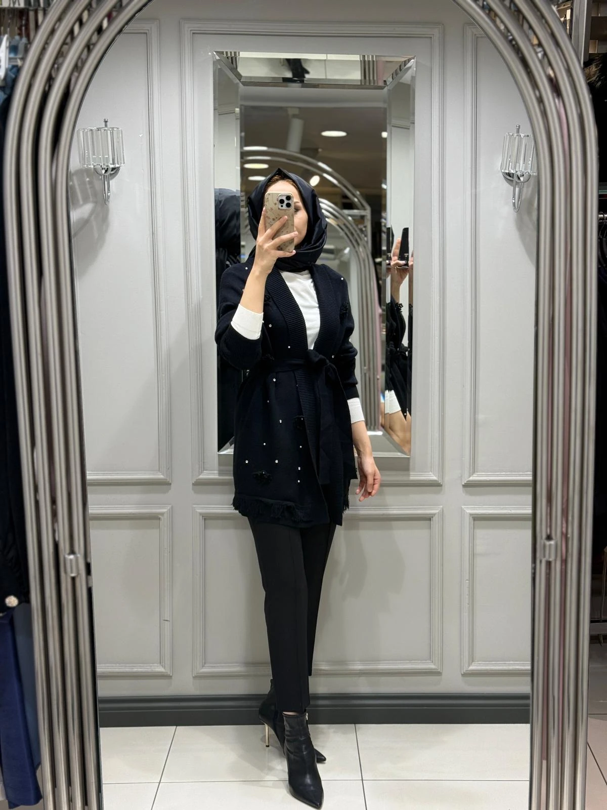 FUAT GÜRŞEN HIRKA - SİYAH