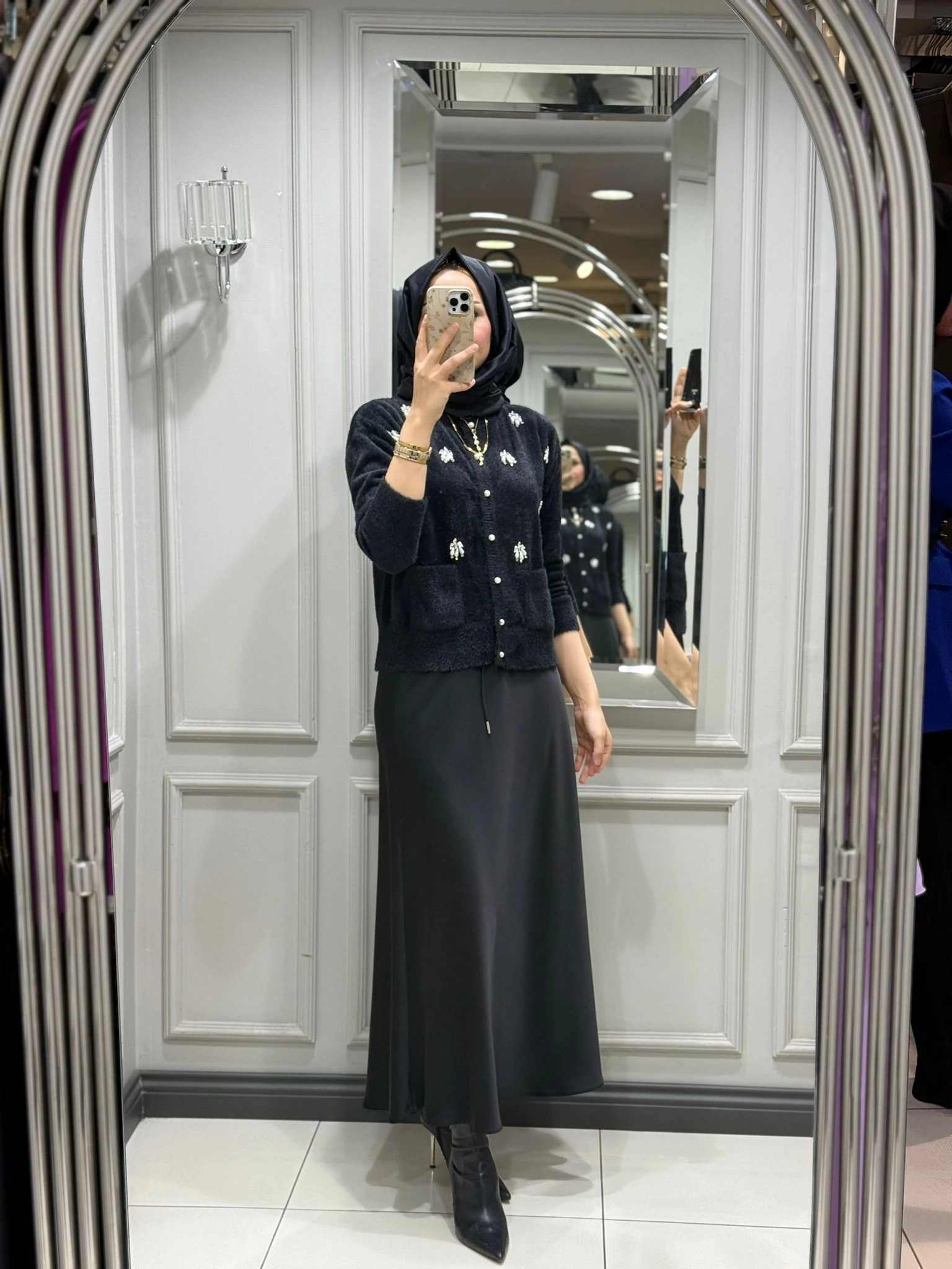 MY 312 İNCİ TAŞLI HIRKA - SİYAH