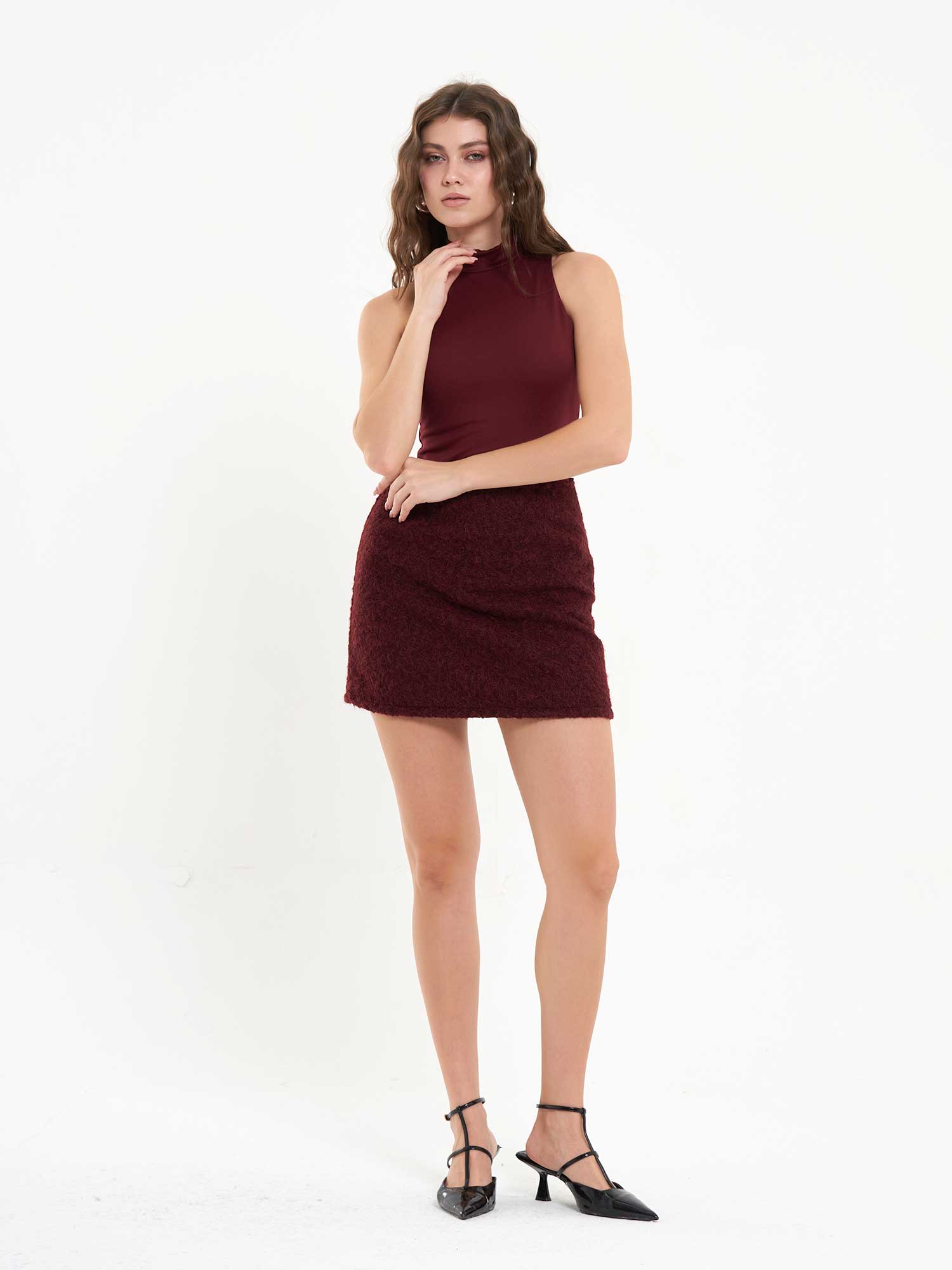 071784 Boğazlı Kolsuz Bodysuit