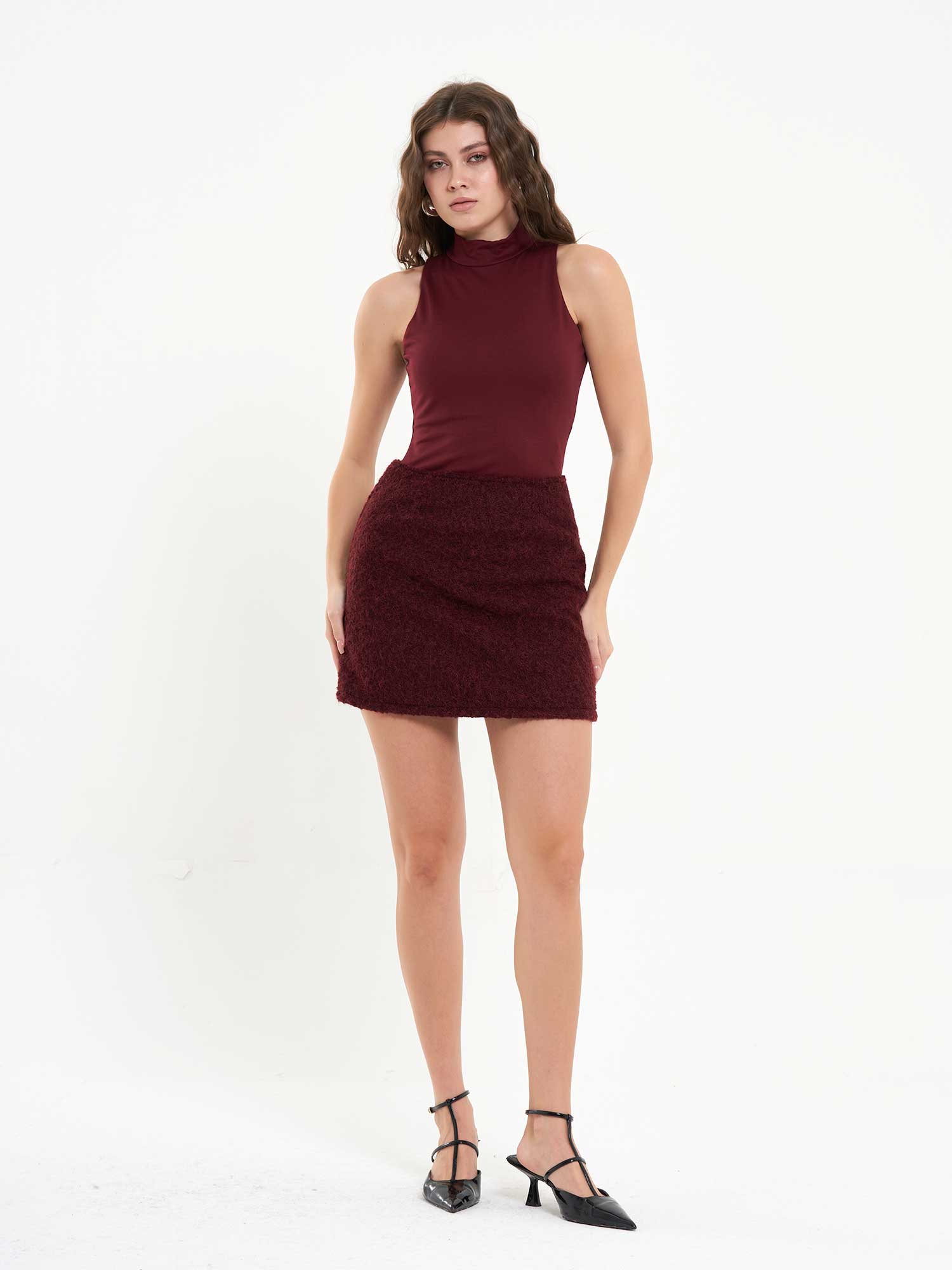 071784 Boğazlı Kolsuz Bodysuit