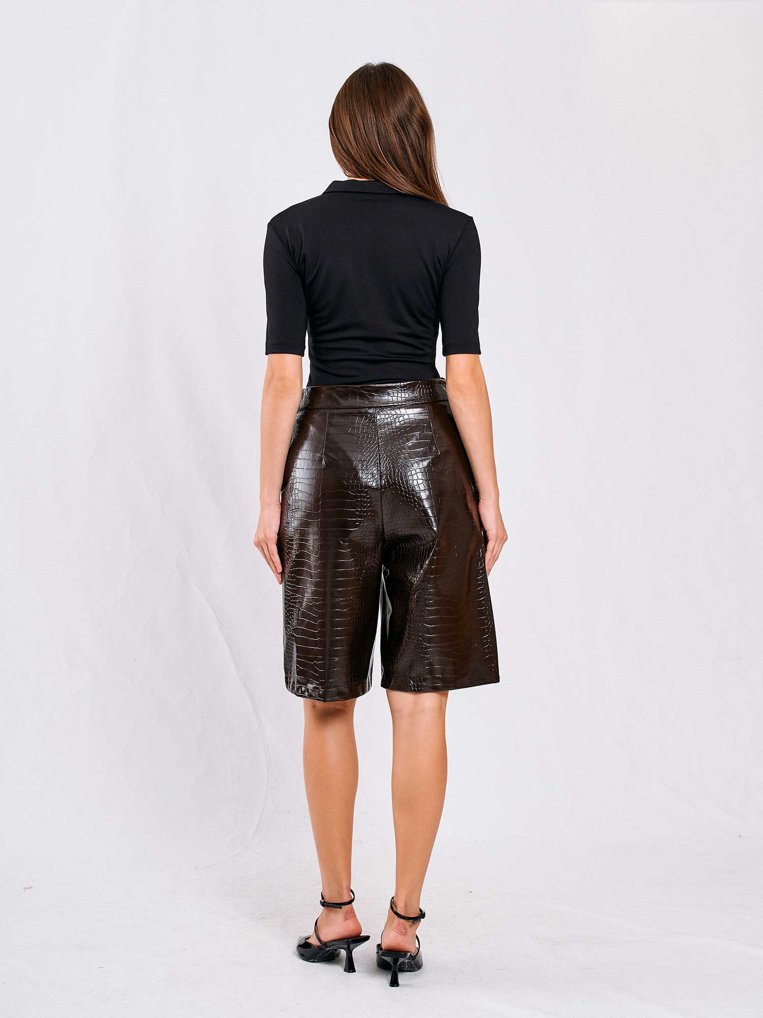 071739 Yakalı Bodysuit