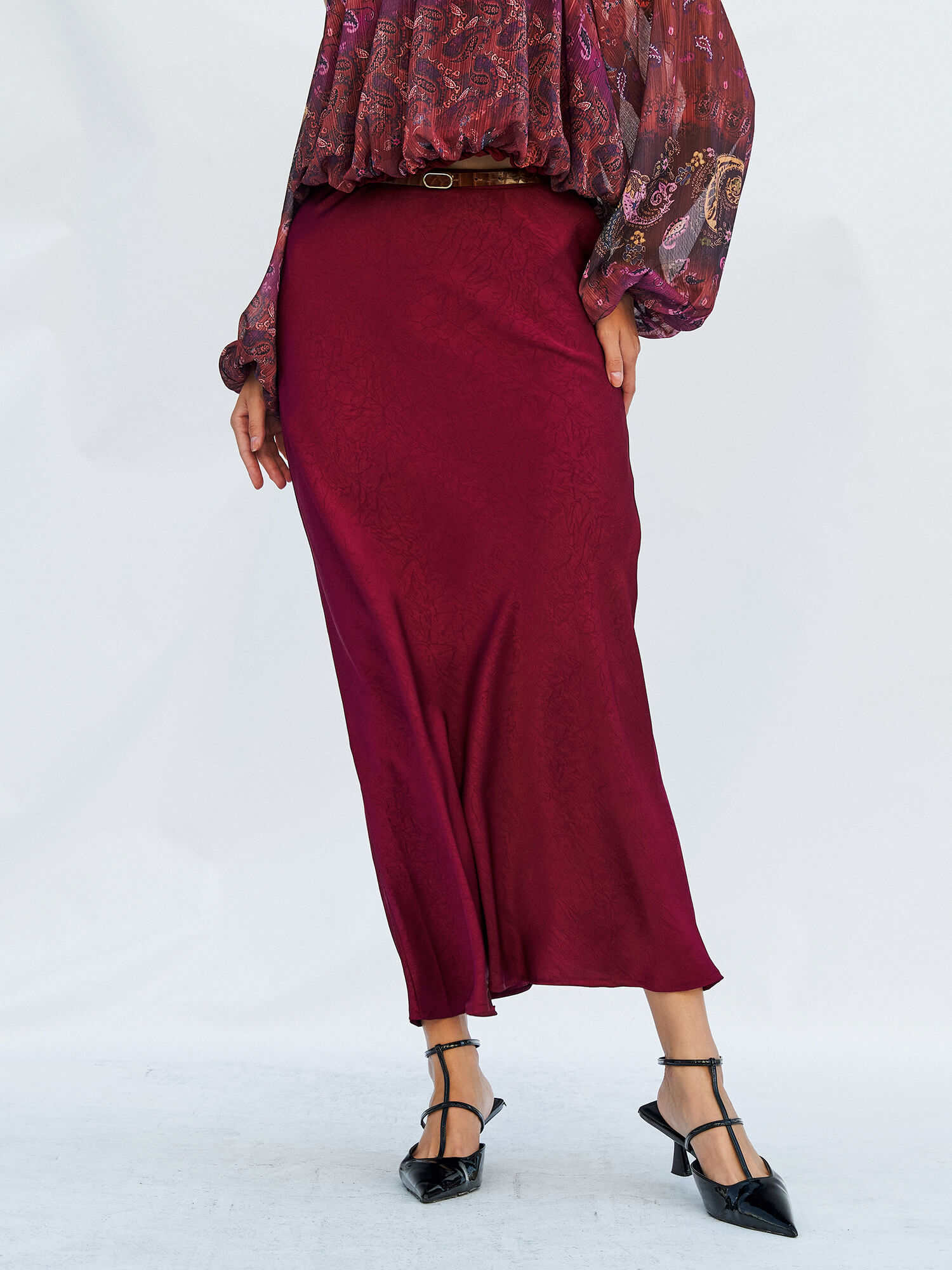 041096 Beli Kemerli Saten Etek