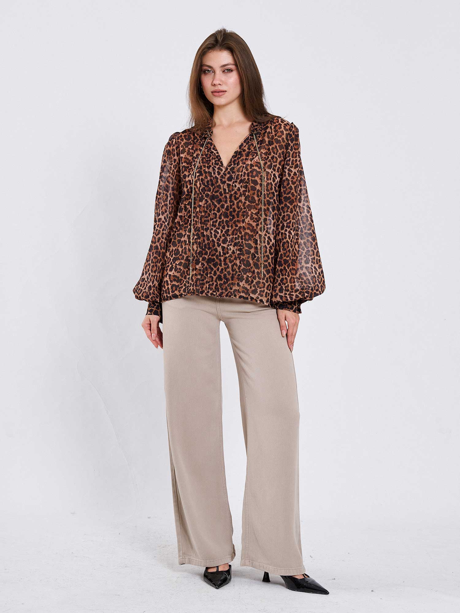 071780 Nervürlü Desenli Gömlek